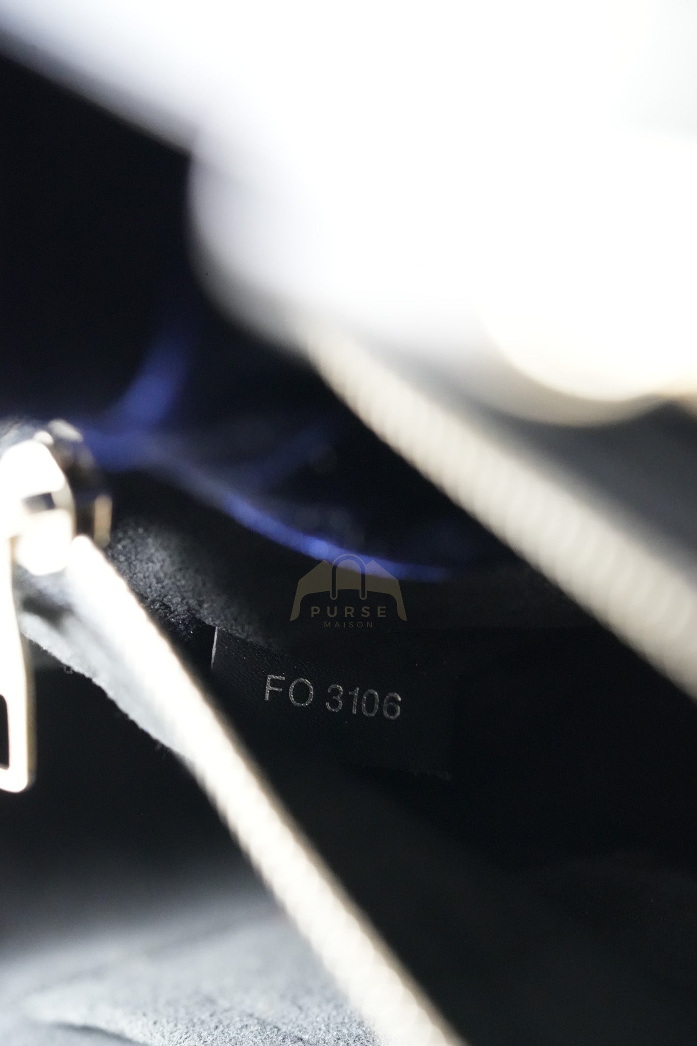 Kleber MM Bag in Black Epi Leather & Silver Hardware (Date Code: FO3106) | Purse Maison Luxury Bags Shop