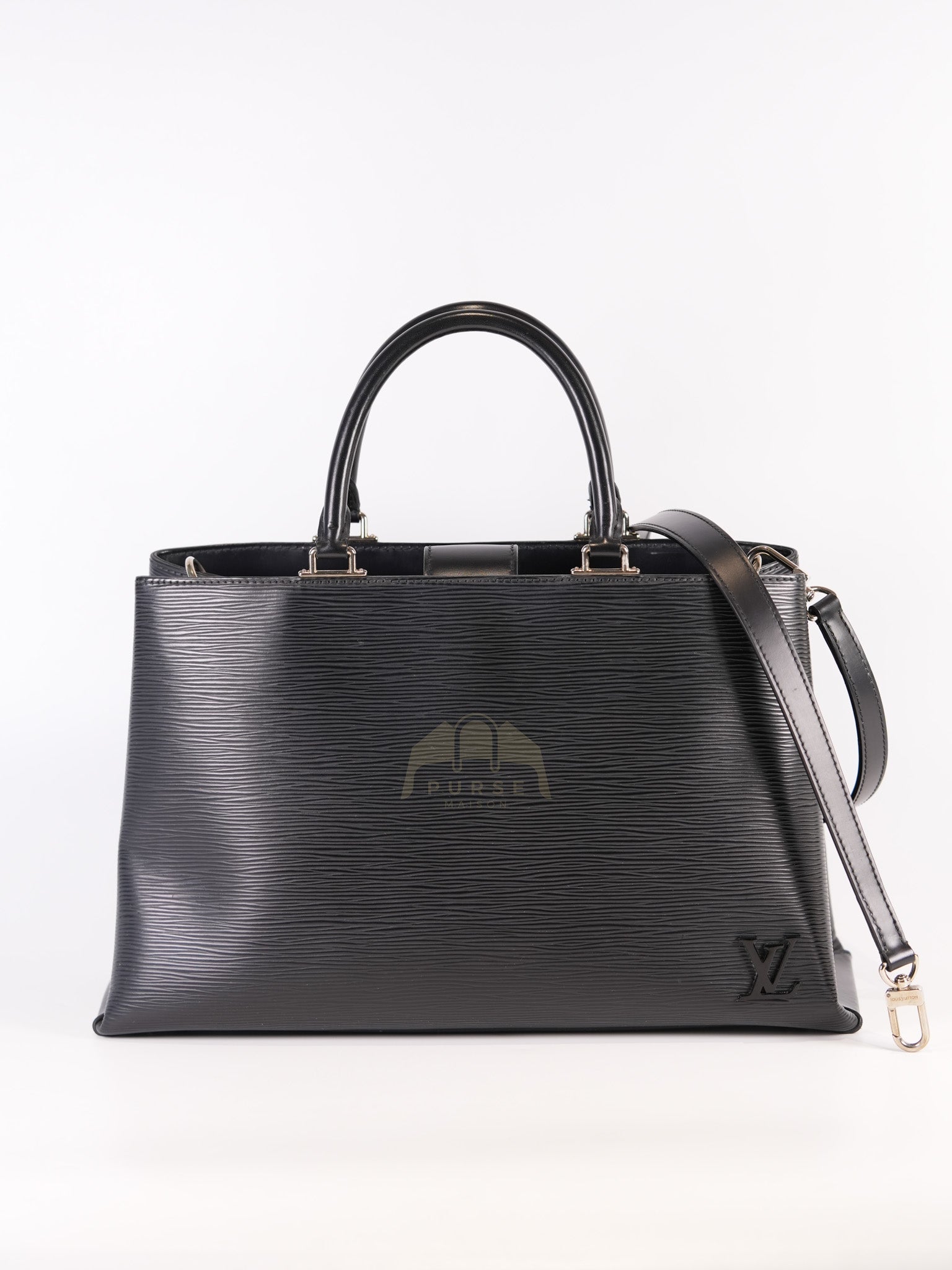 Kleber MM Bag in Black Epi Leather & Silver Hardware (Date Code: FO3106) | Purse Maison Luxury Bags Shop