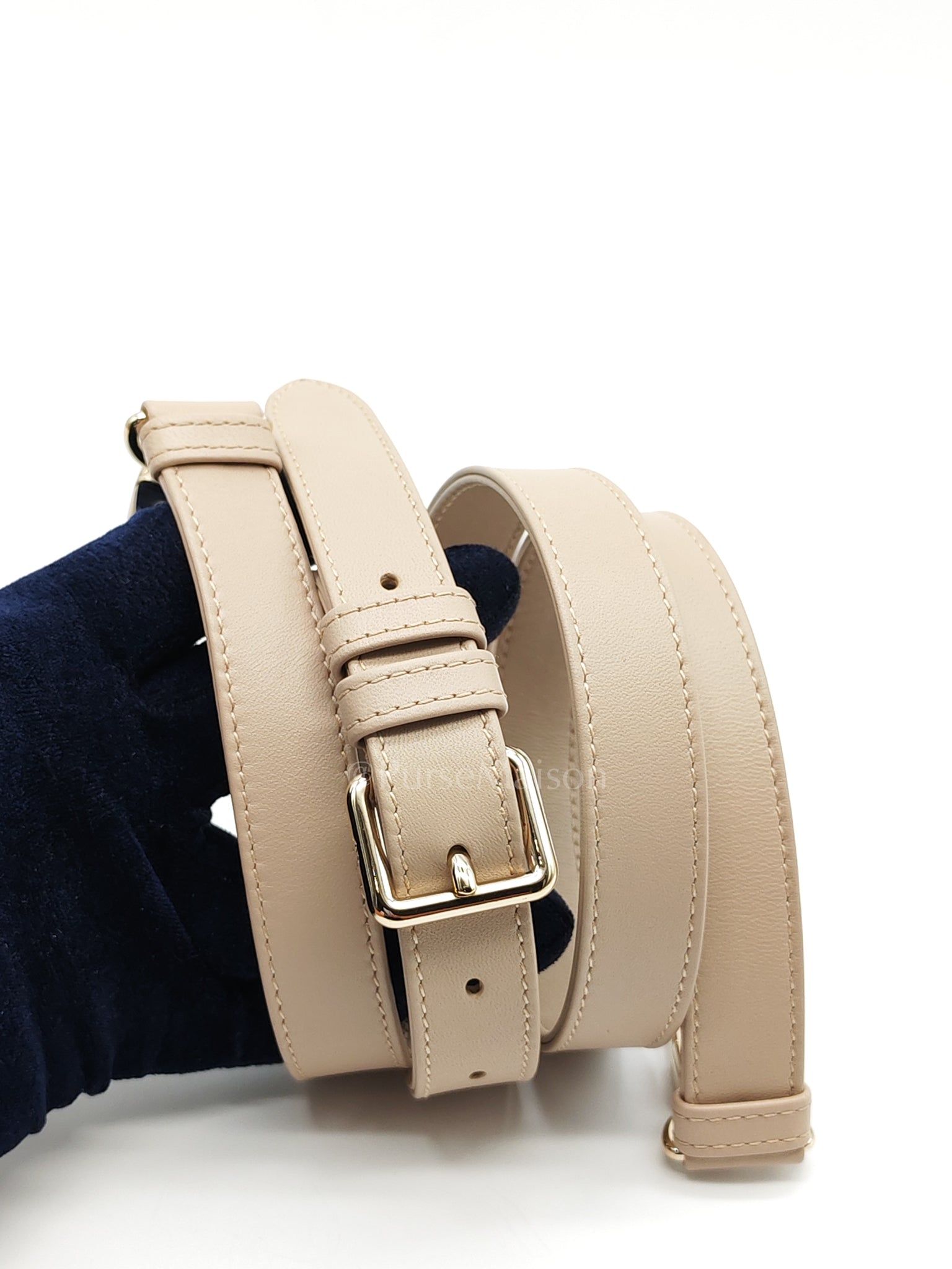 Lady D-Joy Small in Powder Beige Lambskin Leather Shoulder Bag | Purse Maison Luxury Bags Shop