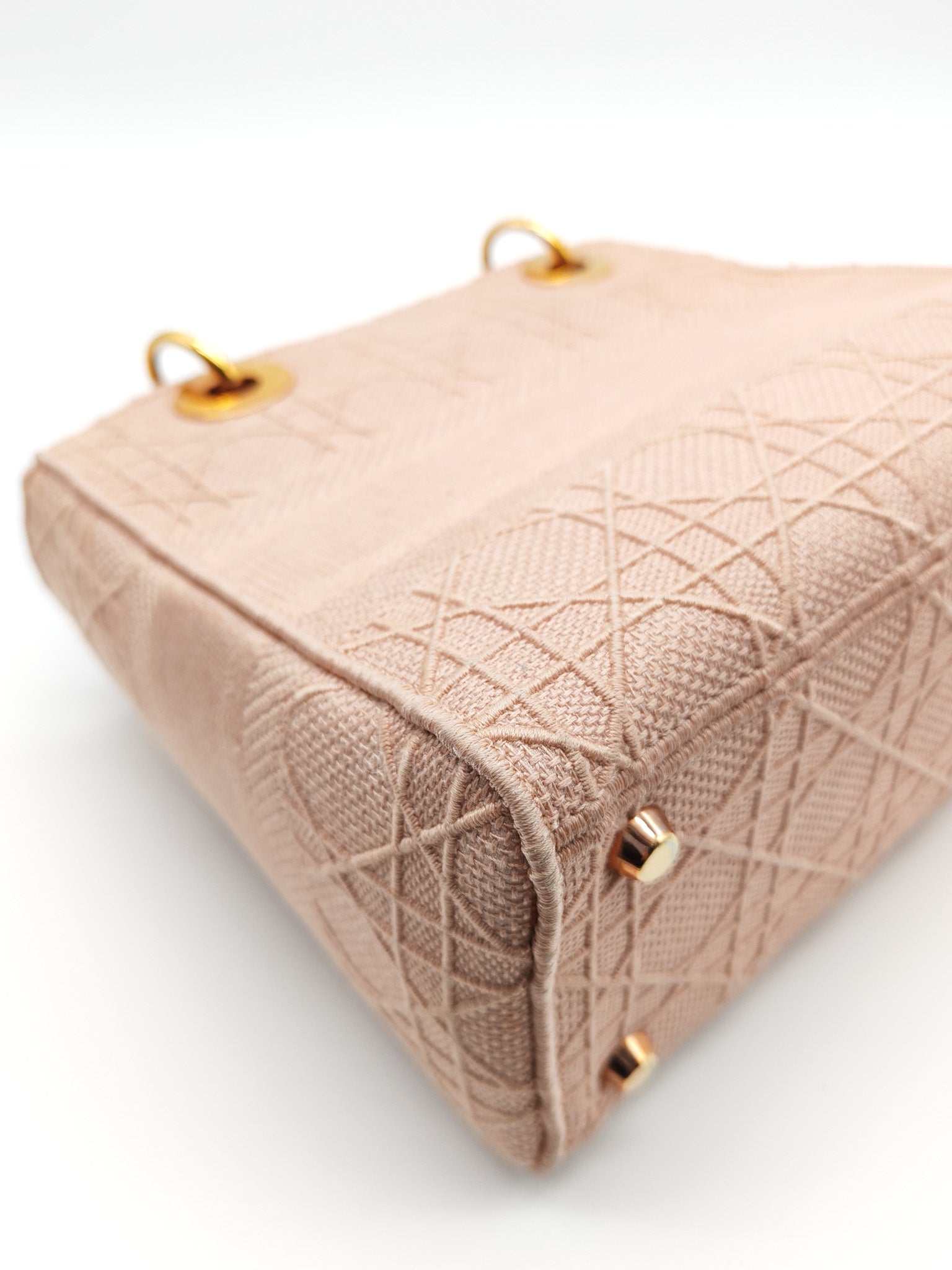 Lady D-Lite Medium in Blush Rose Canvas and Rose Gold Hardware Shoulder Bag | Purse Maison Luxury Bags Shop