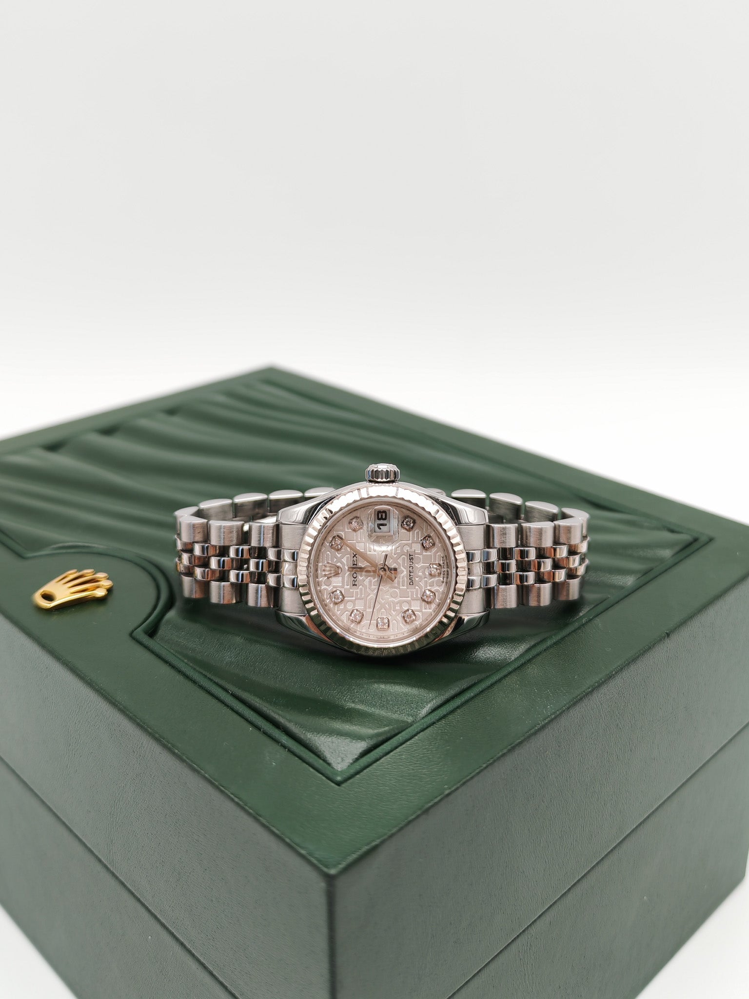Lady-Datejust 26mm Reference 179174 18k White Gold Fluted Bezel Computer Dial & Jubilee Bracelet | Purse Maison Luxury Bags Shop