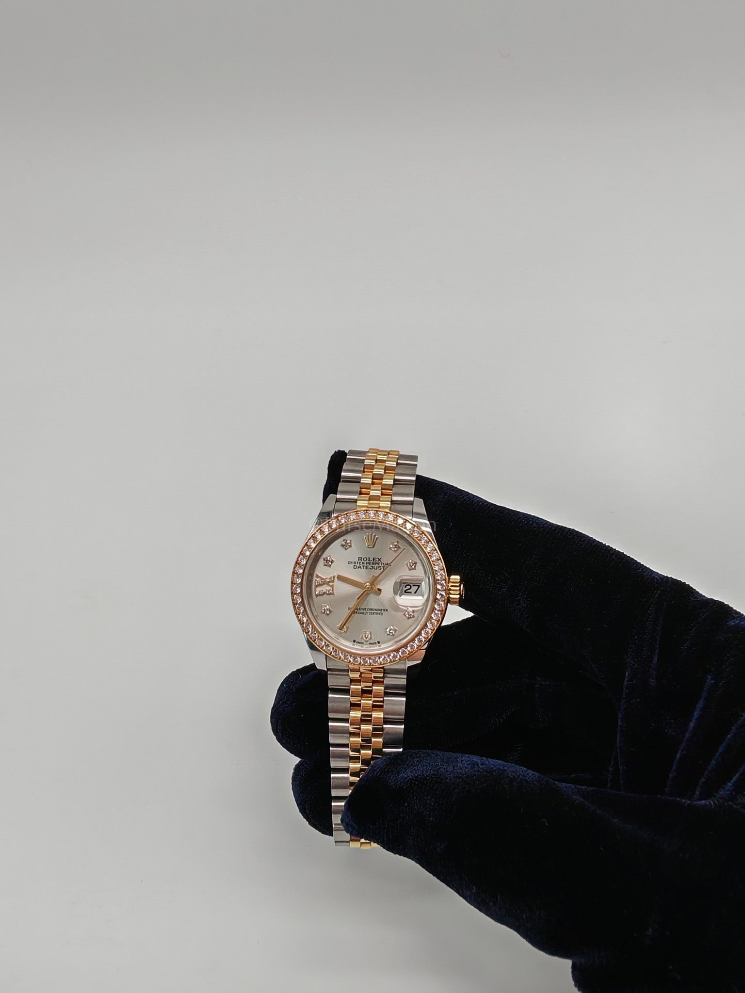 Lady Datejust 28mm Oyster Perpetual Yellow Gold and Diamonds Two-toned Jubilee Stainless Steel Strap Year 2024 (Reference No. 279383RBR) | Purse Maison Luxury Bags Shop
