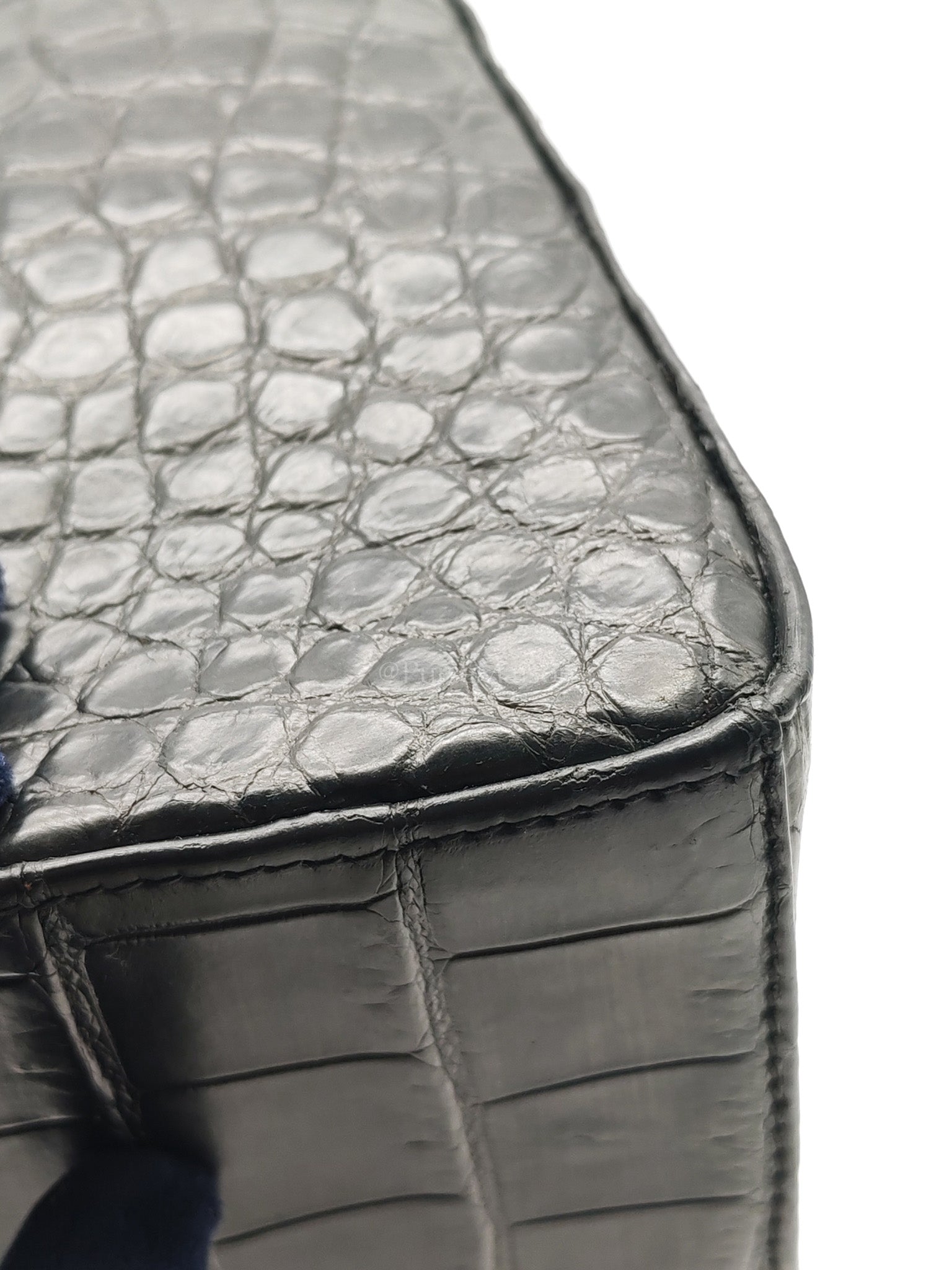 Lady Dior Medium Vintage in Matte Crocodile Leather Handbag | Purse Maison Luxury Bags Shop