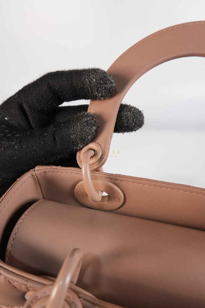 Lady Dior MyABCDior Small in Matte Pink Blush Cannage Lambskin Leather | Purse Maison Luxury Bags Shop