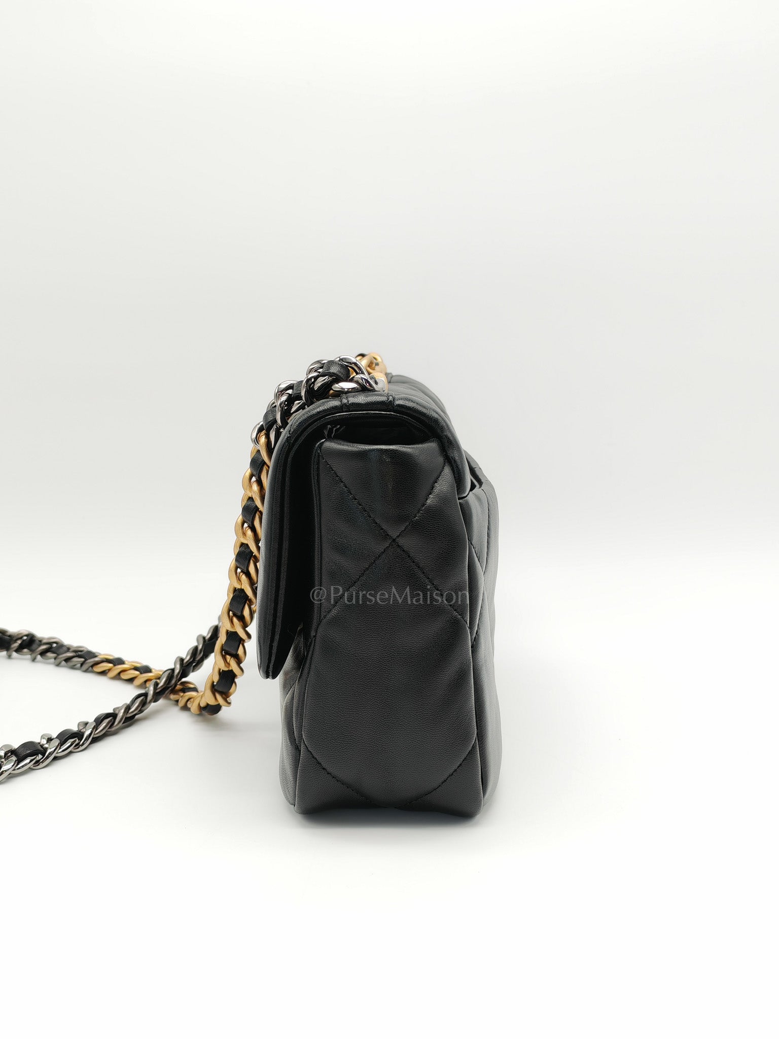 19 Small in Black Quilted Shiny Lambskin & Mix Hardware Microchip