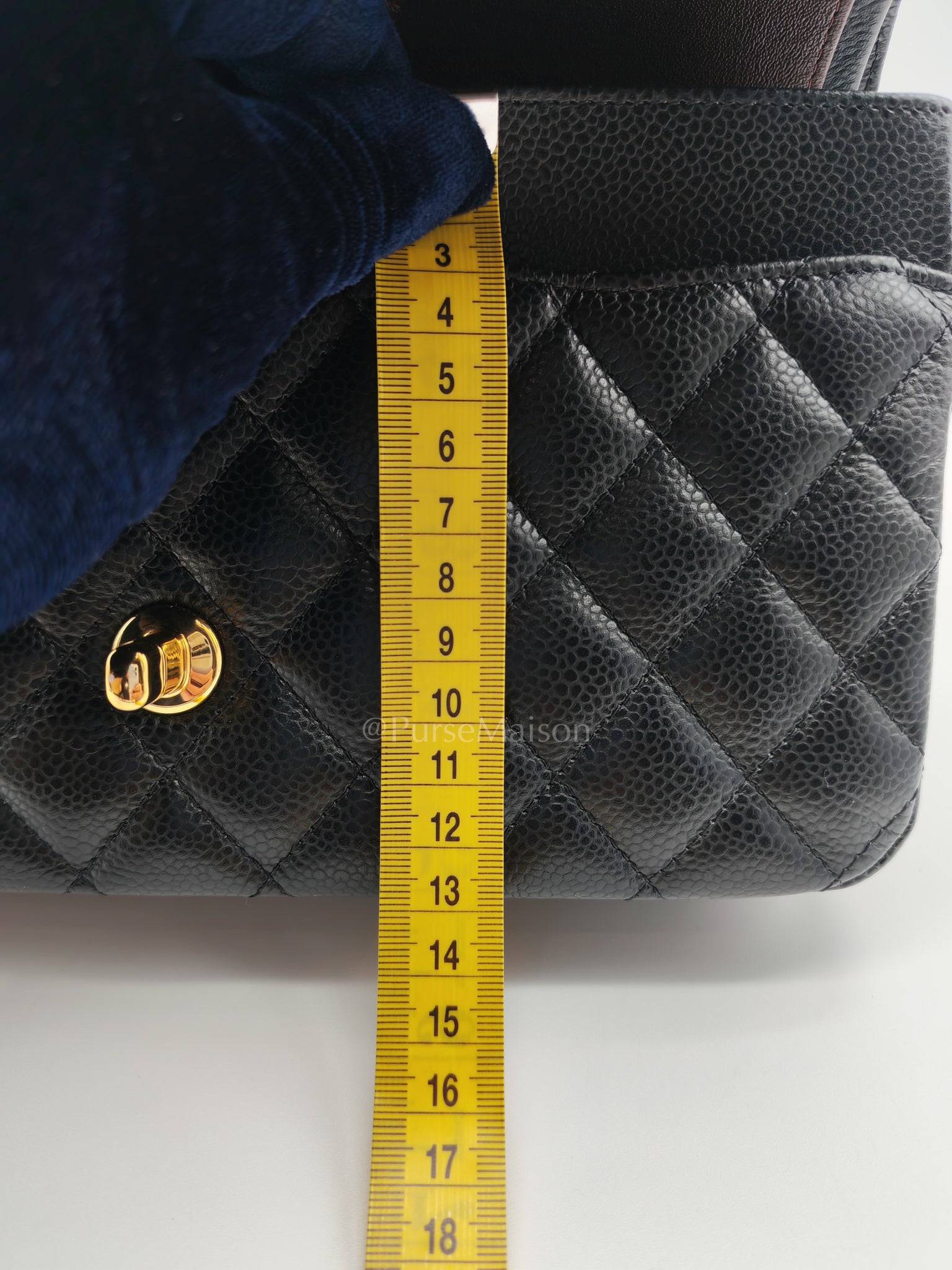 Classic Double Flap Medium in Black Caviar Leather and Gold Hardware (Microchip) | Purse Maison Luxury Bags Shop