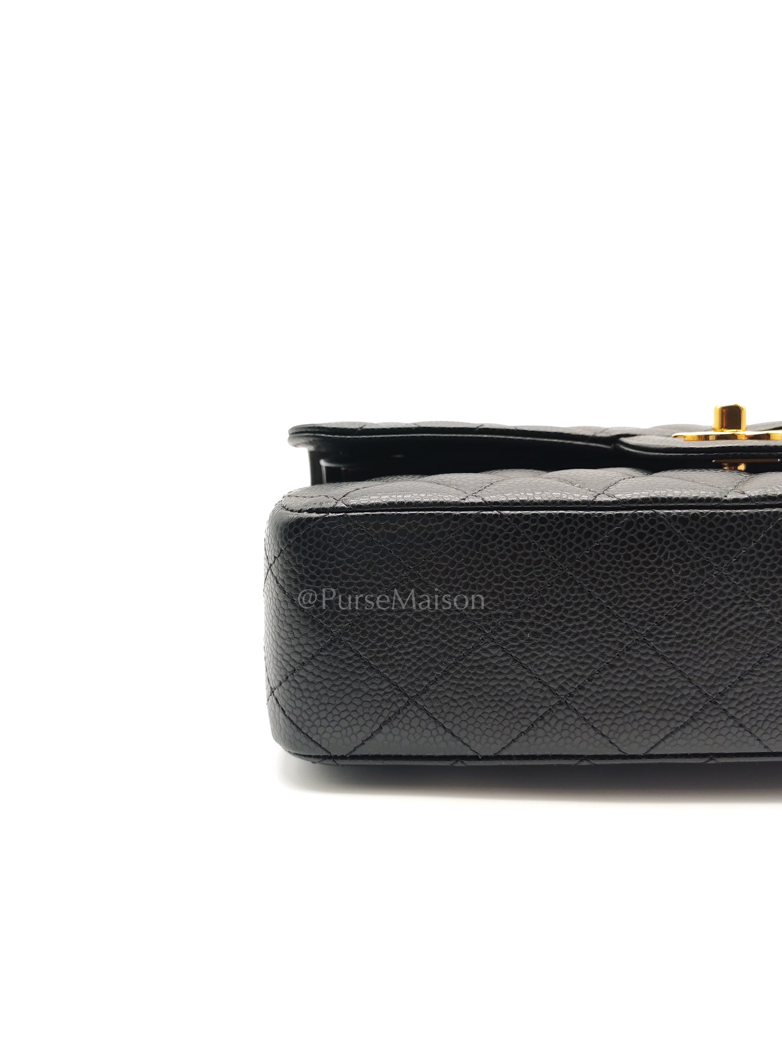 Classic Double Flap Medium in Black Caviar Leather and Gold Hardware (Microchip) | Purse Maison Luxury Bags Shop