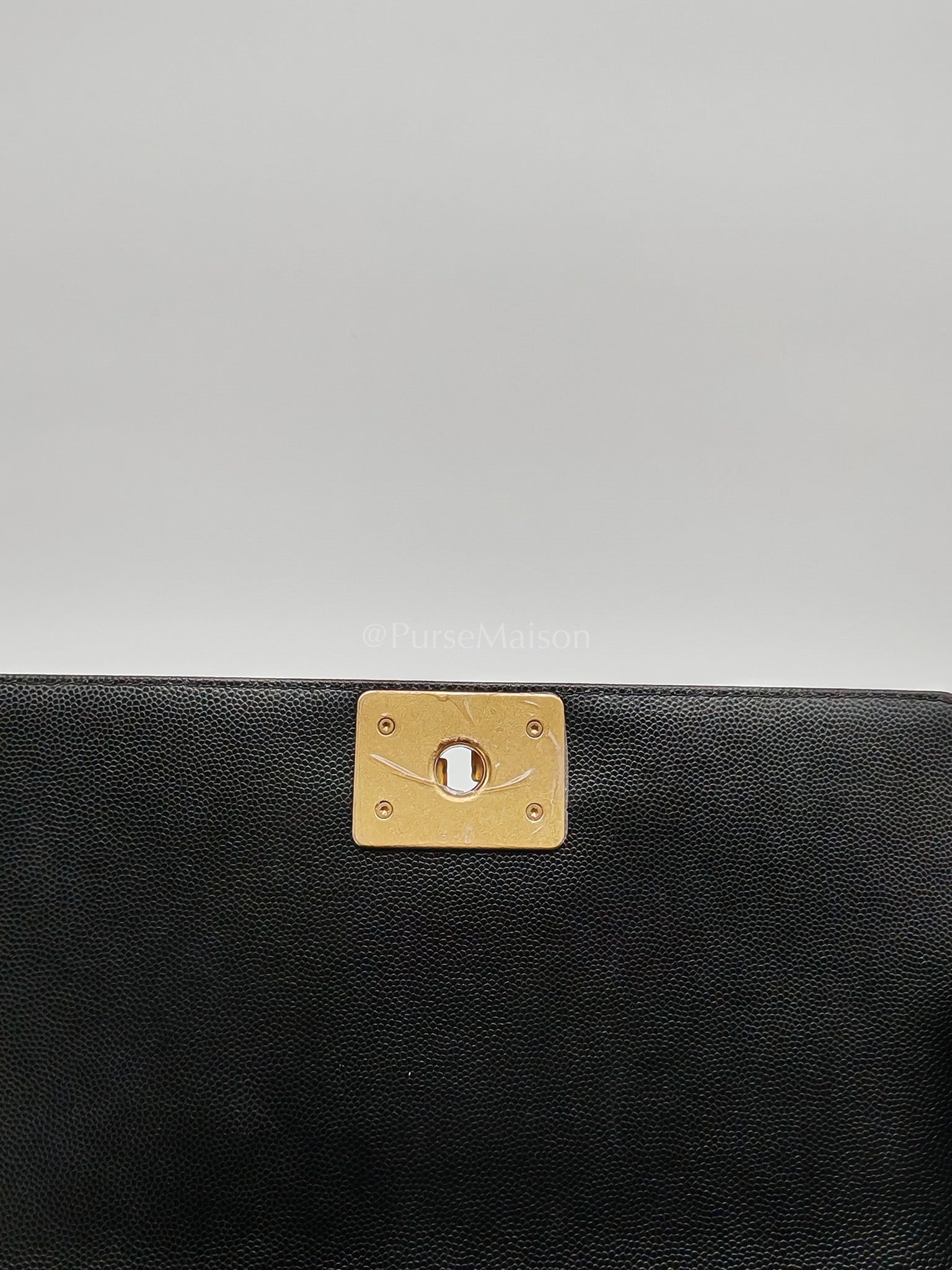 Le Boy Medium in Black Caviar Leather & Aged Gold Hardware (Microchip) | Purse Maison Luxury Bags Shop