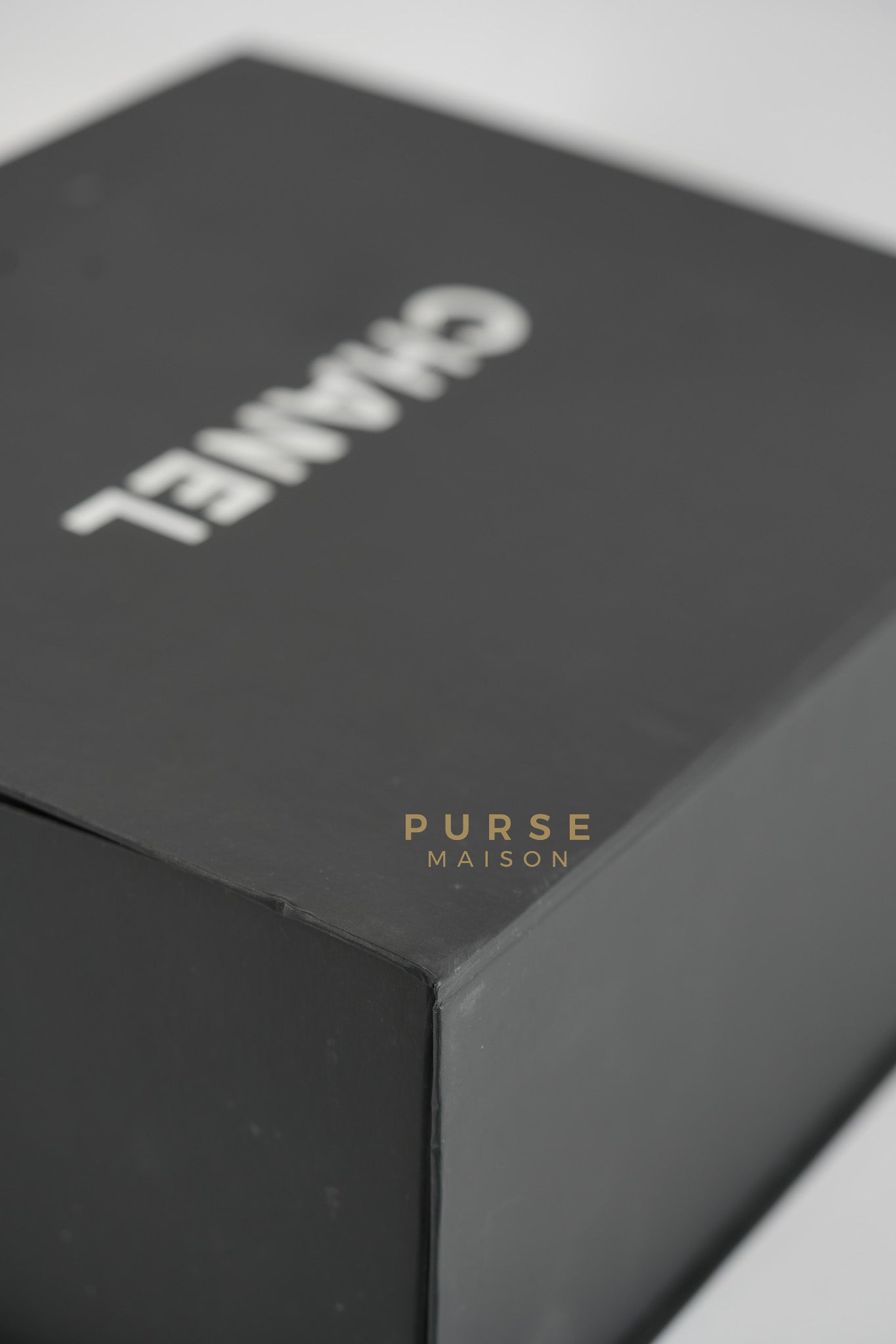 Le Boy New Medium in Pink Caviar Leather & Light Gold Hardware (Series 23) | Purse Maison Luxury Bags Shop