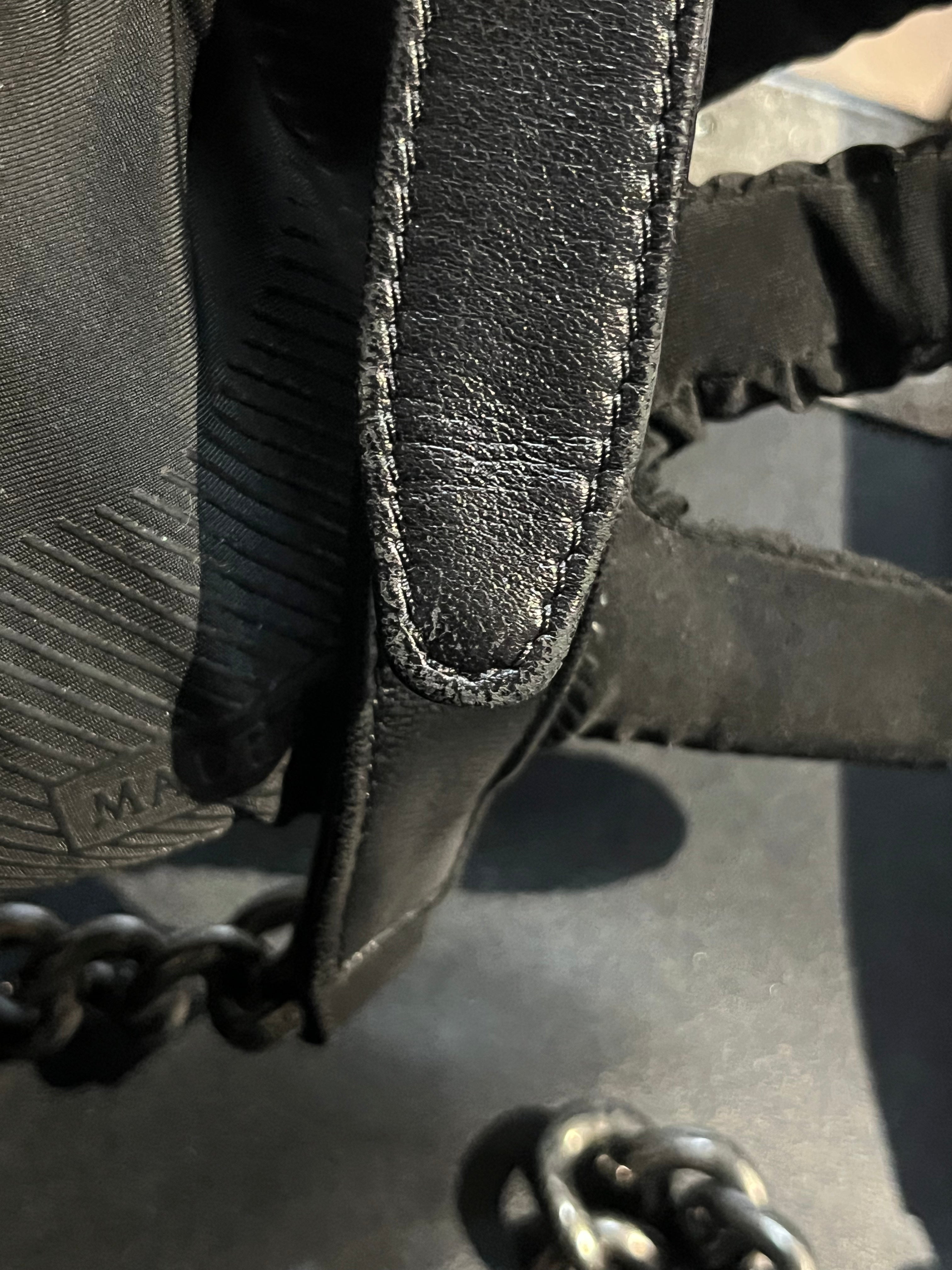 Le Boy Old Medium in Black Quilted Lambskin Leather & Ruthenium Hardware (Series 23) | Purse Maison Luxury Bags Shop