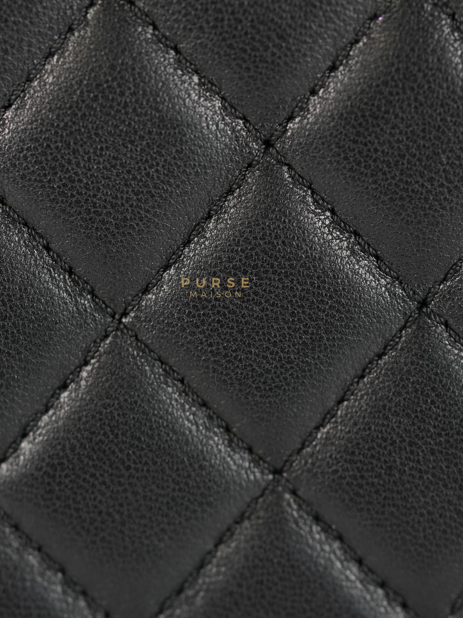 Le Boy Old Medium in Black Quilted Lambskin Leather & Ruthenium Hardware (Series 23) | Purse Maison Luxury Bags Shop