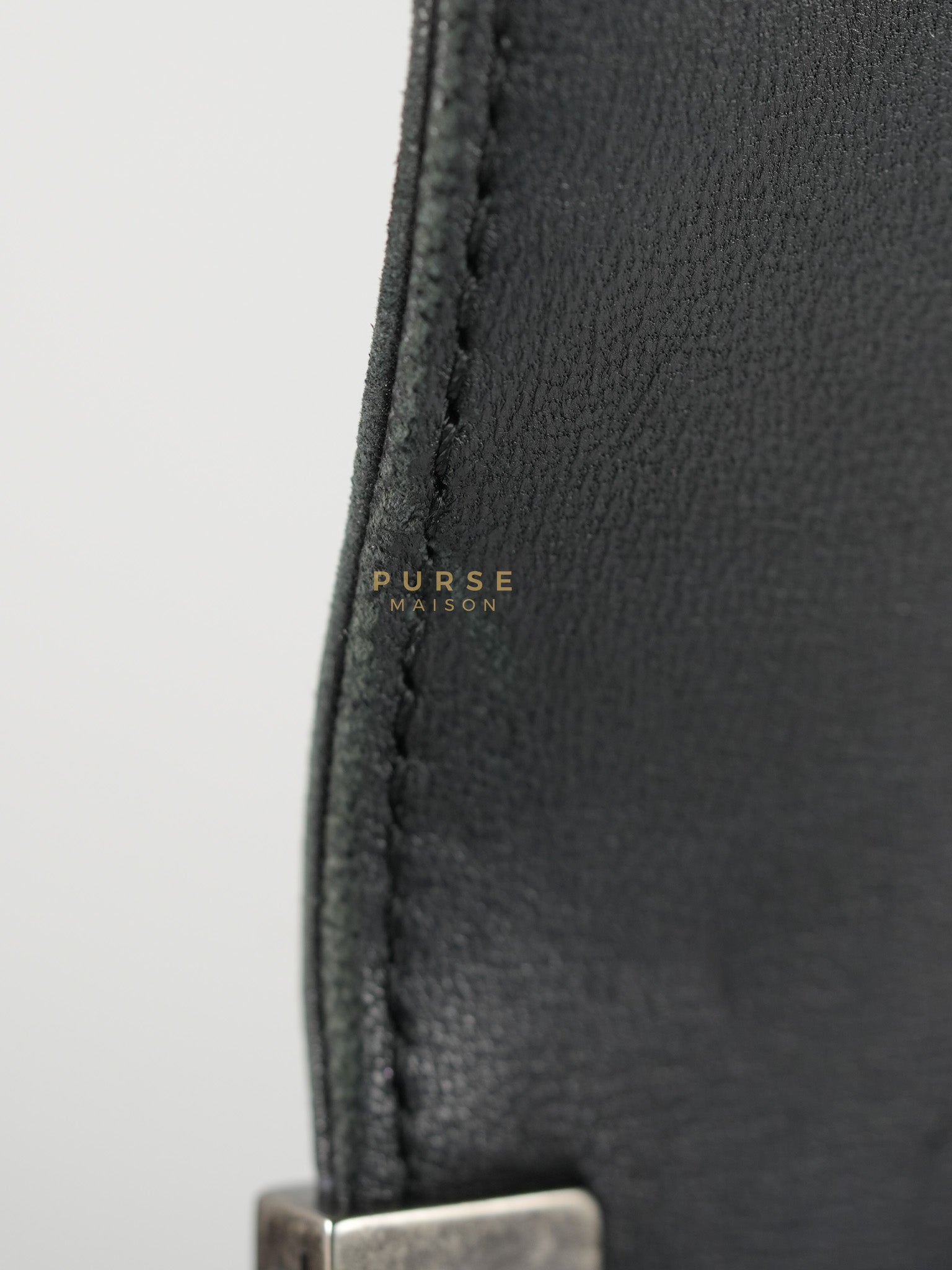 Le Boy Old Medium in Black Quilted Lambskin Leather & Ruthenium Hardware (Series 23) | Purse Maison Luxury Bags Shop