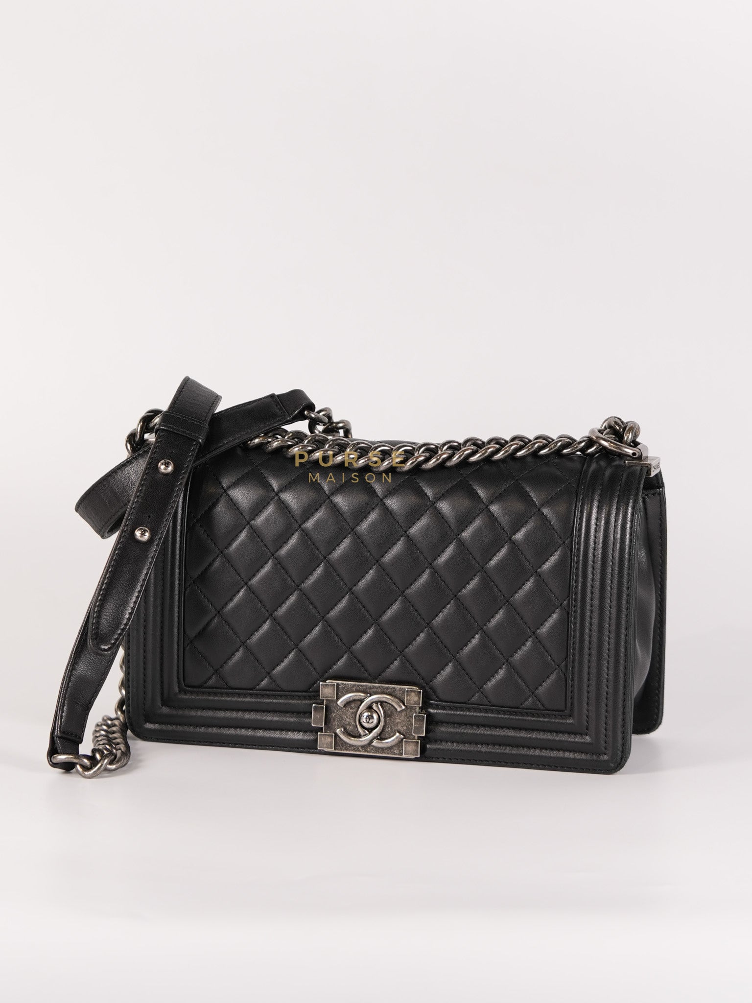 Le Boy Old Medium in Black Quilted Lambskin Leather & Ruthenium Hardware (Series 23) | Purse Maison Luxury Bags Shop