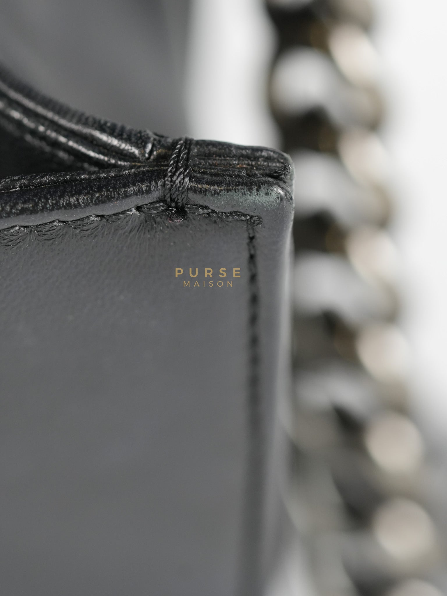 Le Boy Old Medium in Black Quilted Lambskin Leather & Ruthenium Hardware (Series 23) | Purse Maison Luxury Bags Shop