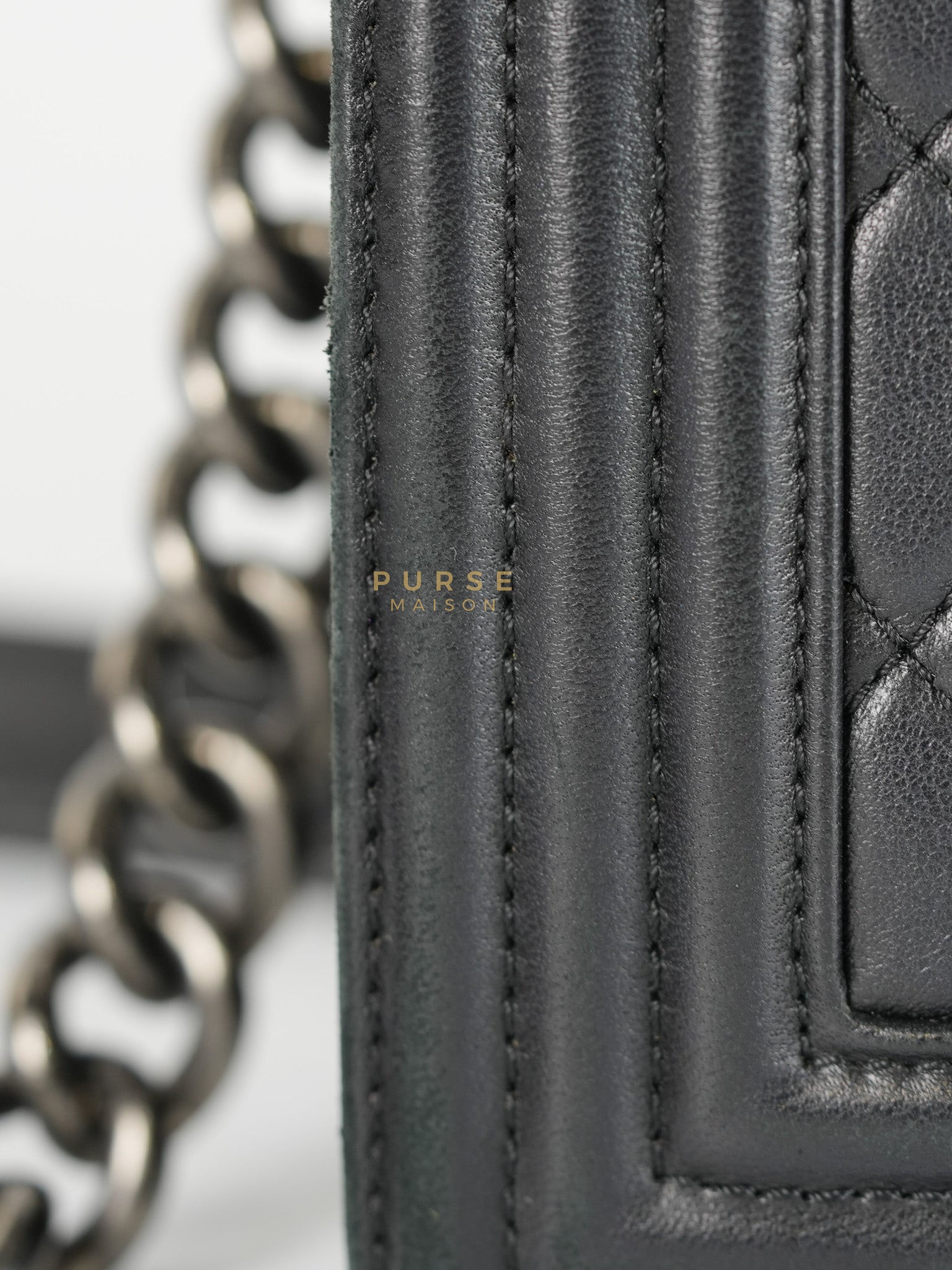 Le Boy Old Medium in Black Quilted Lambskin Leather & Ruthenium Hardware (Series 23) | Purse Maison Luxury Bags Shop