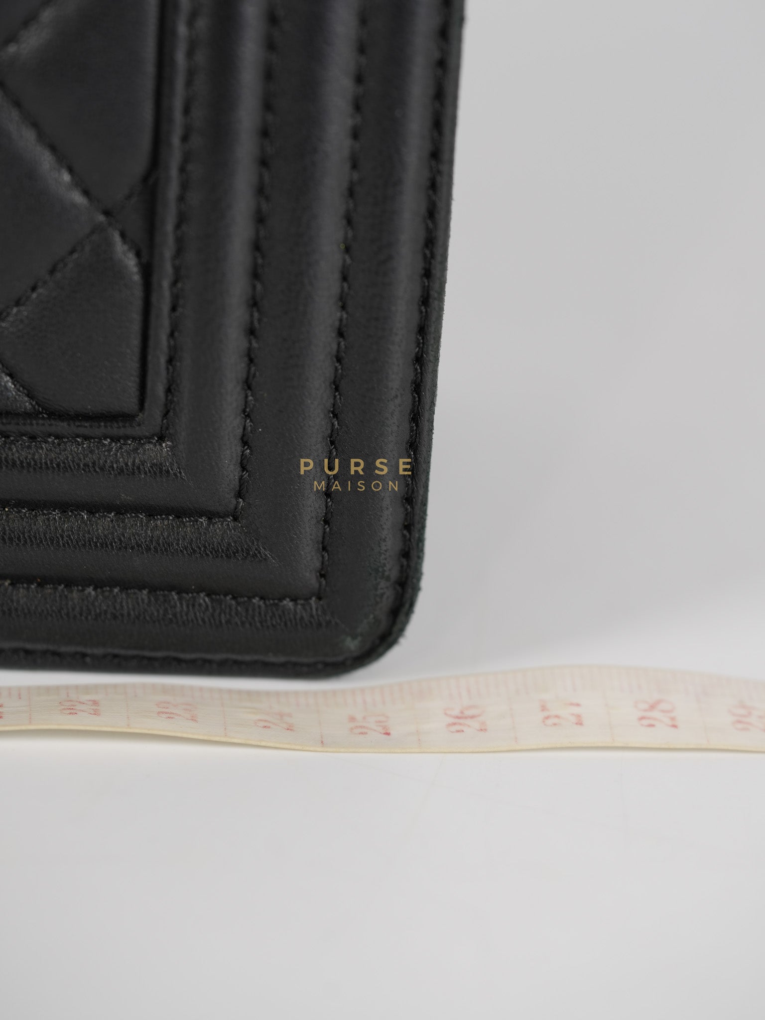 Le Boy Old Medium in Black Quilted Lambskin Leather & Ruthenium Hardware (Series 23) | Purse Maison Luxury Bags Shop