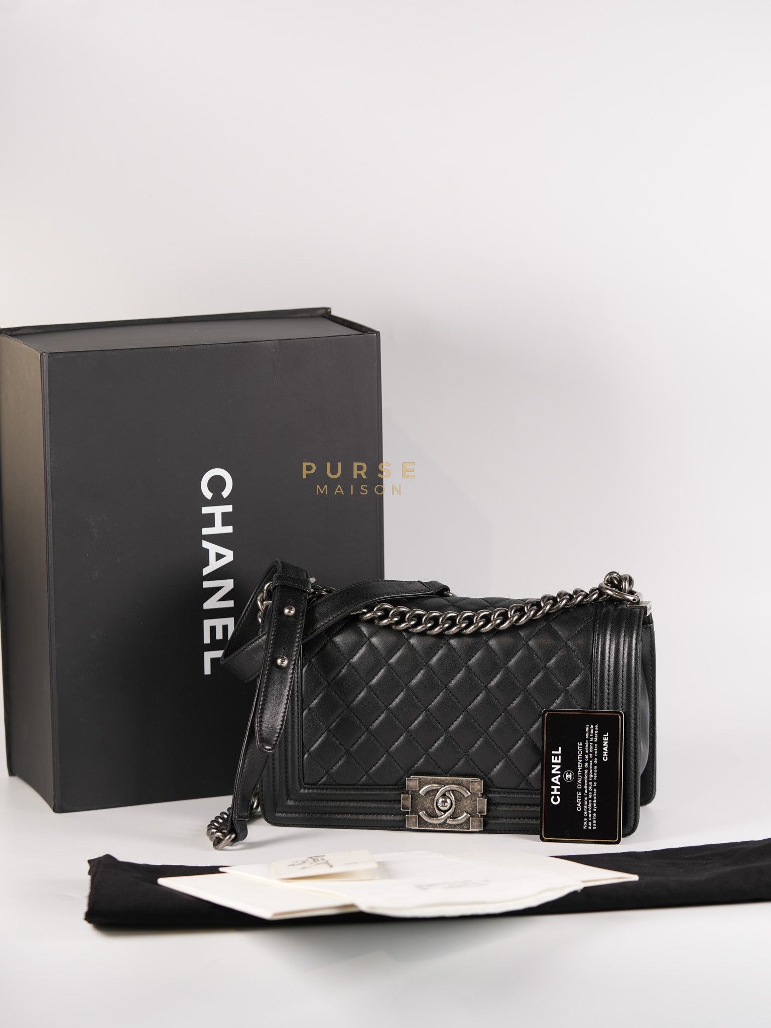 Le Boy Old Medium in Black Quilted Lambskin Leather & Ruthenium Hardware (Series 23) | Purse Maison Luxury Bags Shop