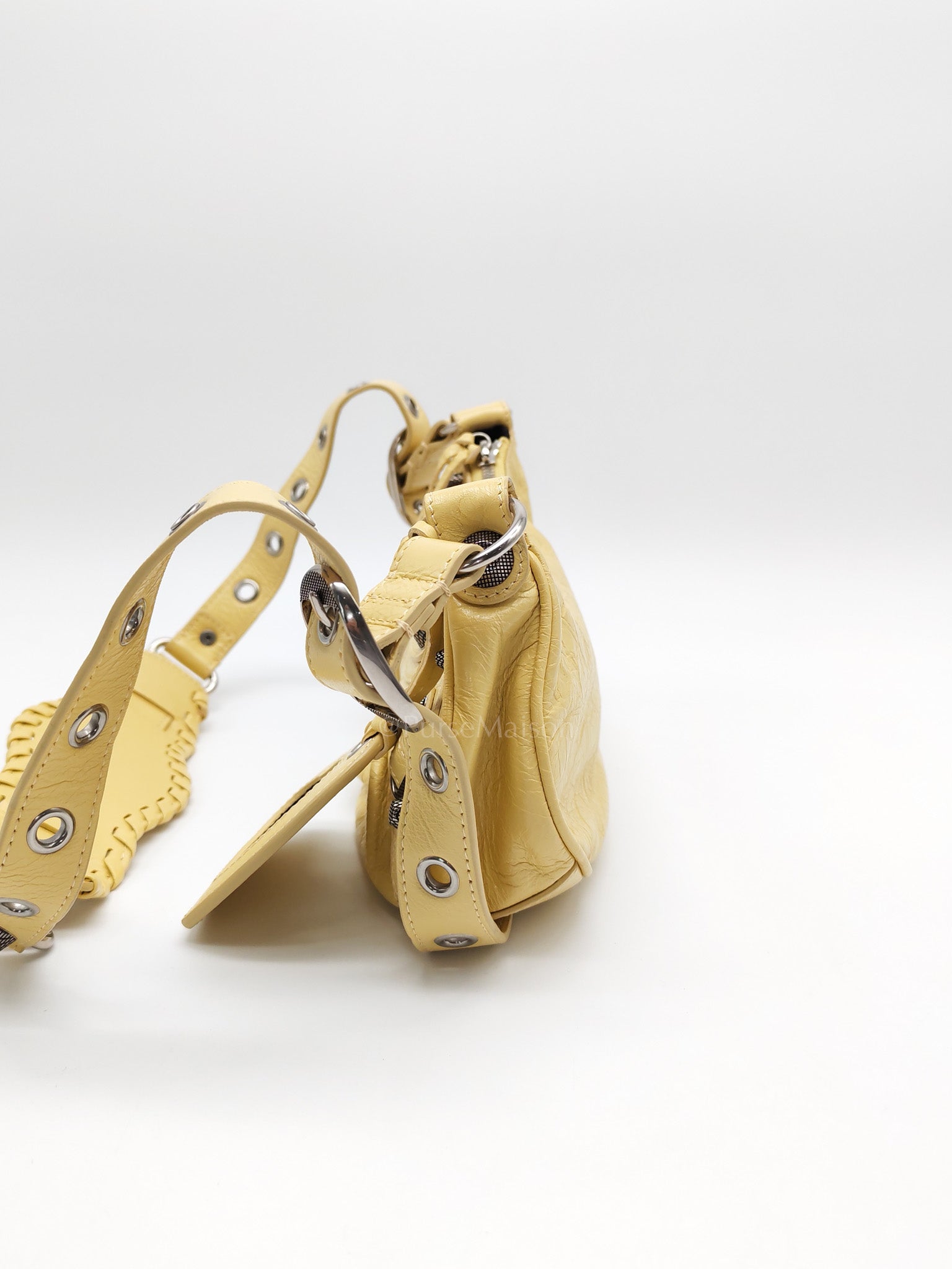 Le Cagole Butter Yellow Shoulder Bag | Purse Maison Luxury Bags Shop