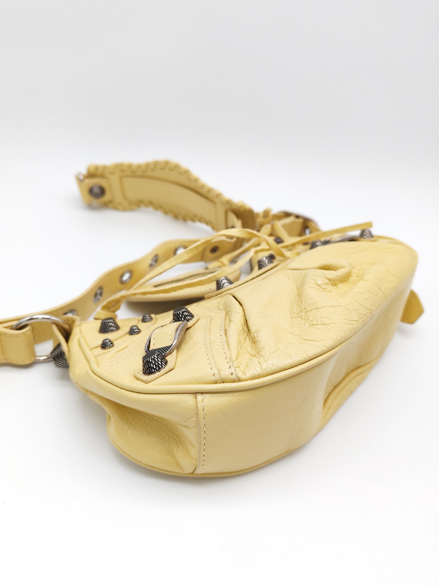 Le Cagole Butter Yellow Shoulder Bag | Purse Maison Luxury Bags Shop
