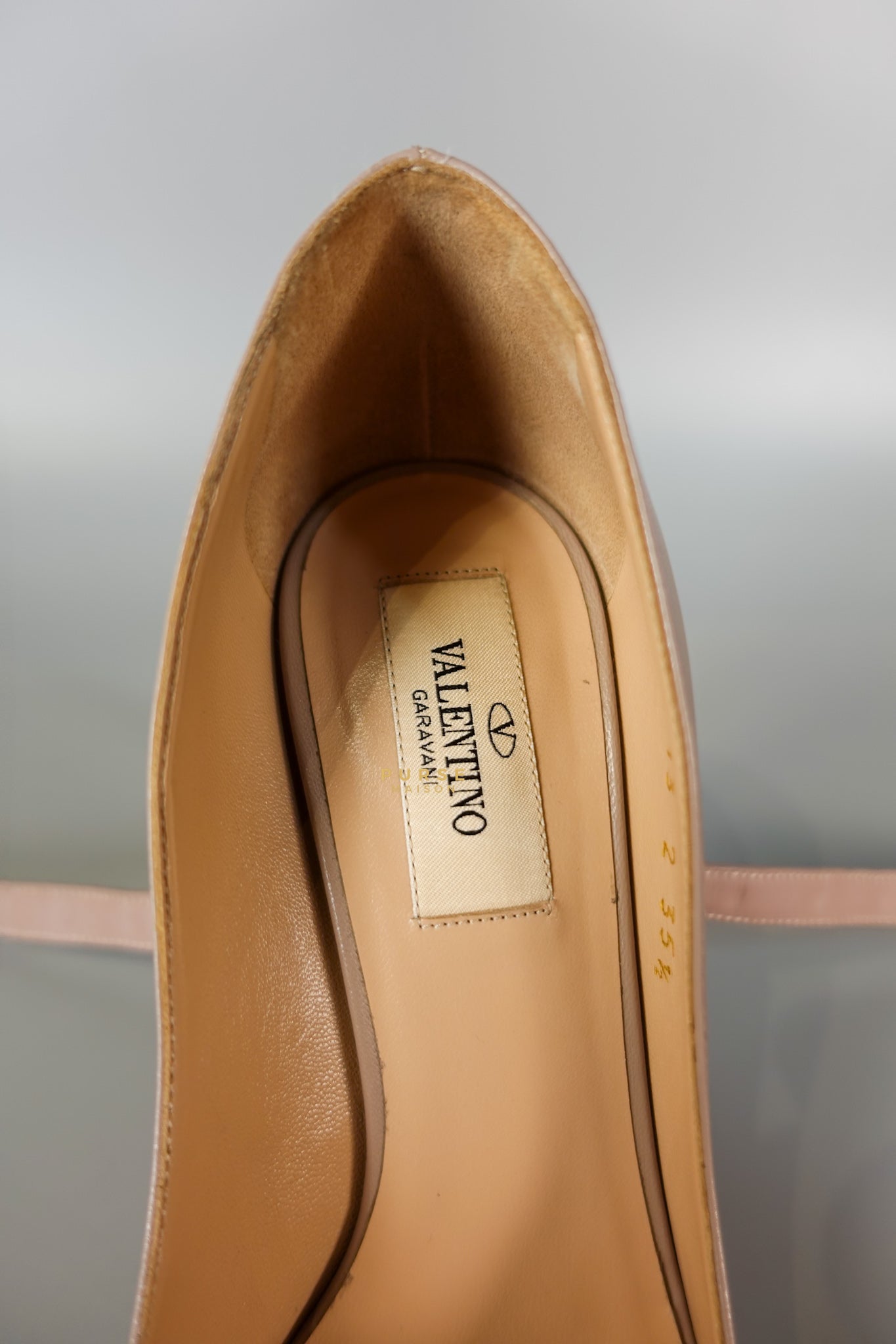 Leather Pumps with Rockstud Strap (Size 35.5EU 22.5cm) | Purse Maison Luxury Bags Shop