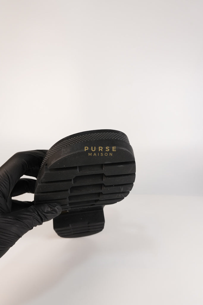 Leo Sandals in Black/Green Size 38 EU (24cm) | Purse Maison Luxury Bags Shop