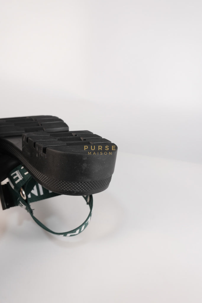 Leo Sandals in Black/Green Size 38 EU (24cm) | Purse Maison Luxury Bags Shop