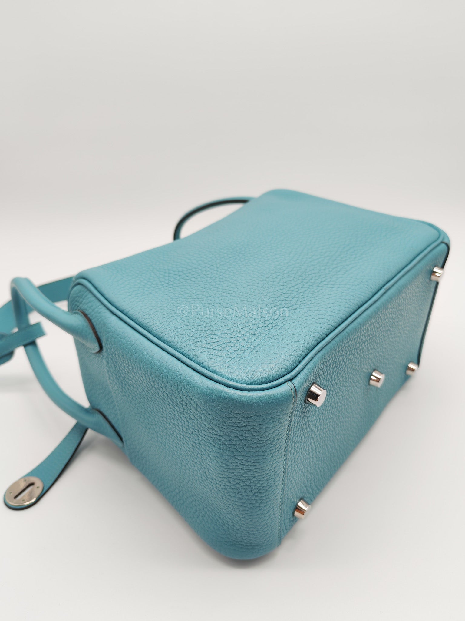 Lindy 26 Bleu Saint Clemence and Palladium Hardware Stamp T (2015) | Purse Maison Luxury Bags Shop