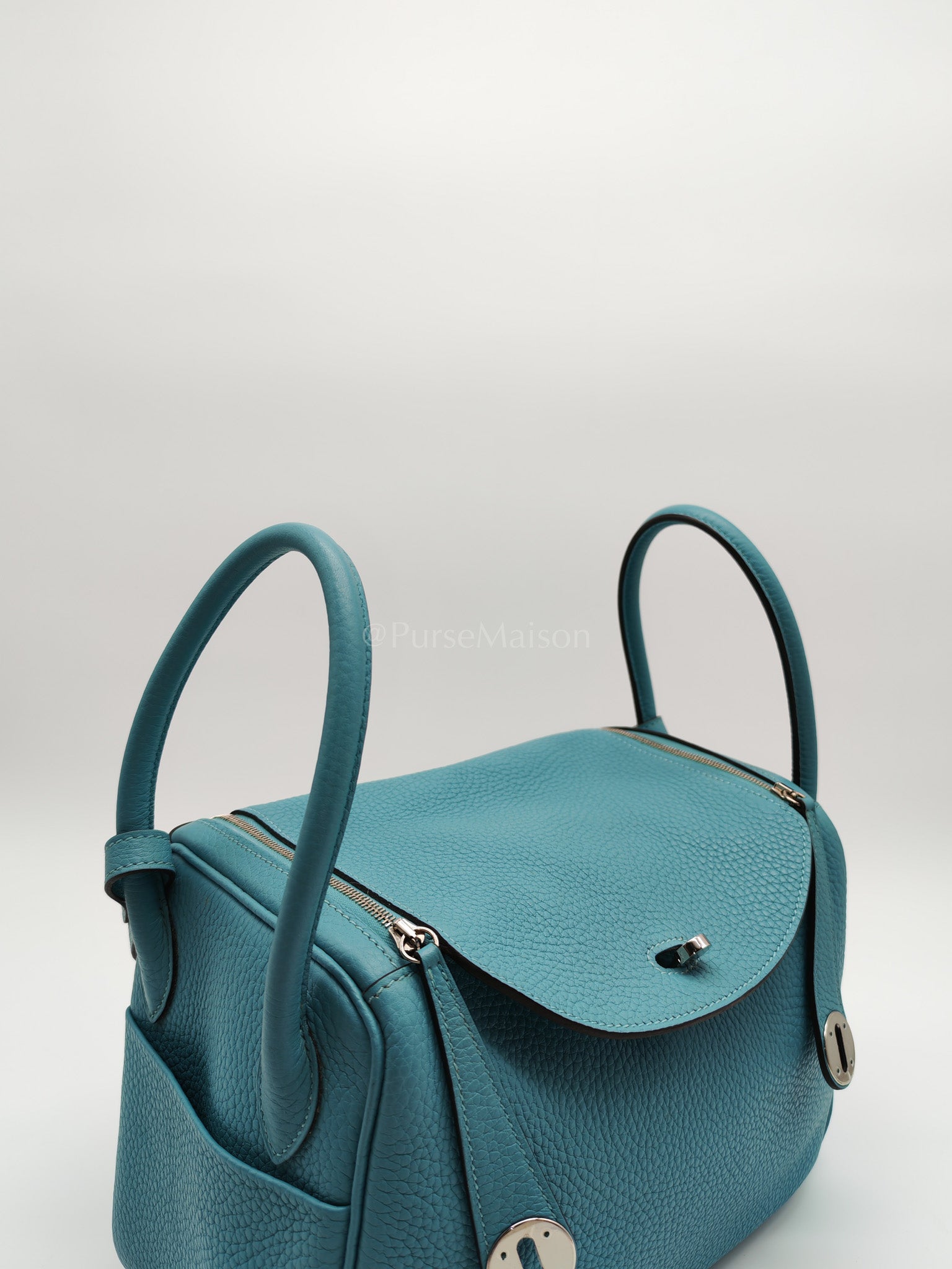 Lindy 26 Bleu Saint Clemence and Palladium Hardware Stamp T (2015) | Purse Maison Luxury Bags Shop