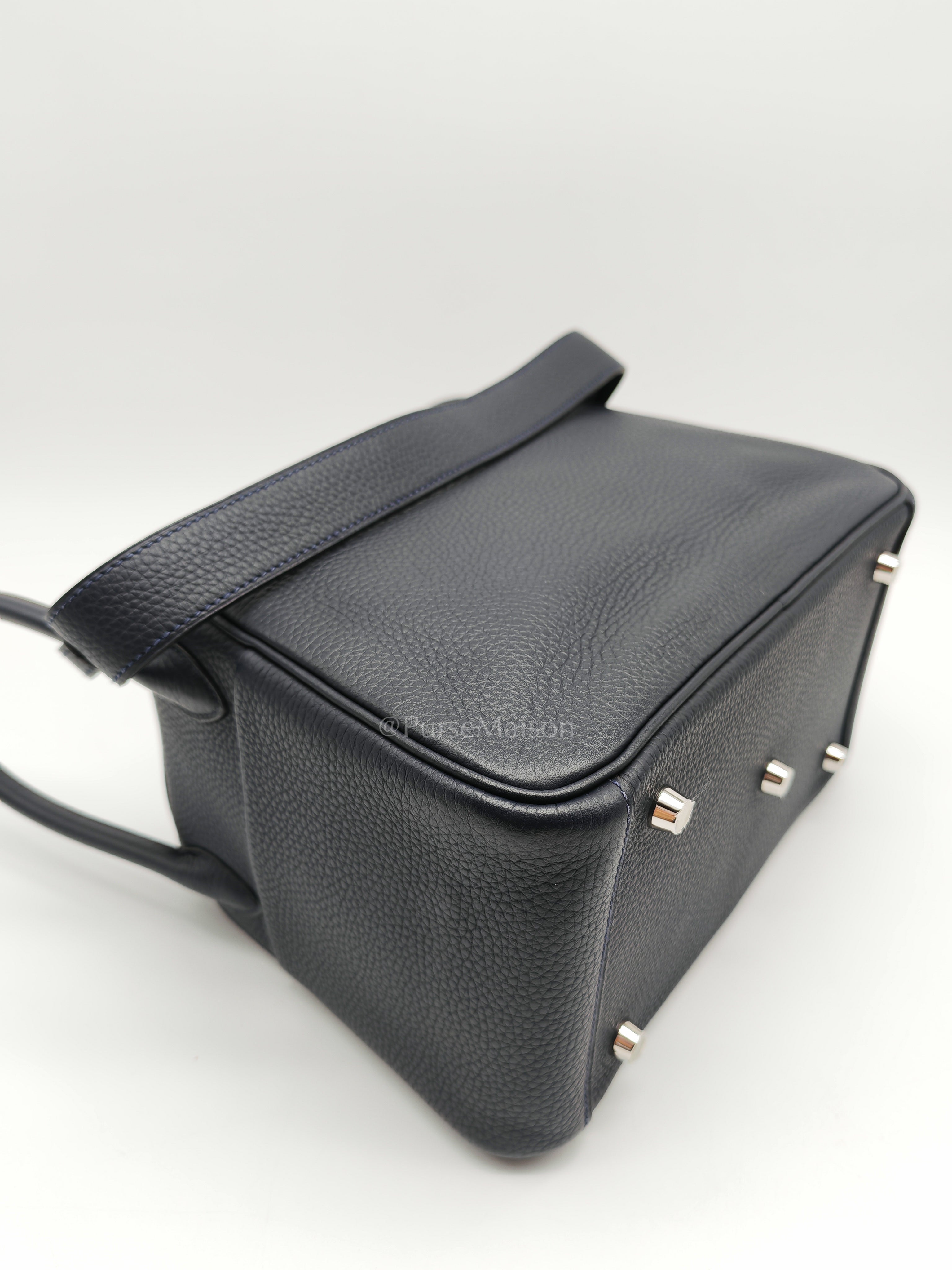 Lindy 26 Blue Nuit in Togo Leather and Palladium Hardware Stamp C (2018) | Purse Maison Luxury Bags Shop