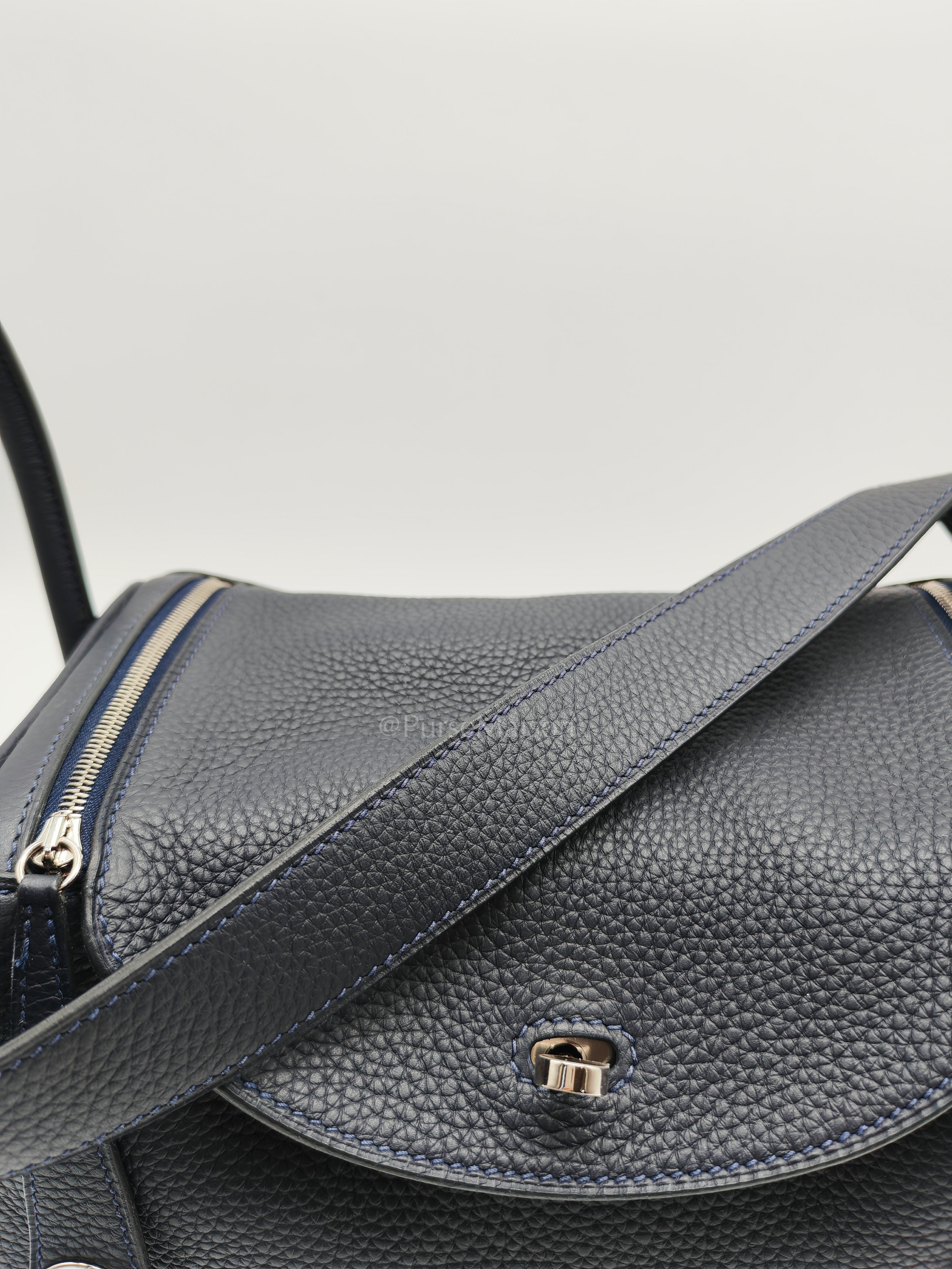 Lindy 26 Blue Nuit in Togo Leather and Palladium Hardware Stamp C (2018) | Purse Maison Luxury Bags Shop