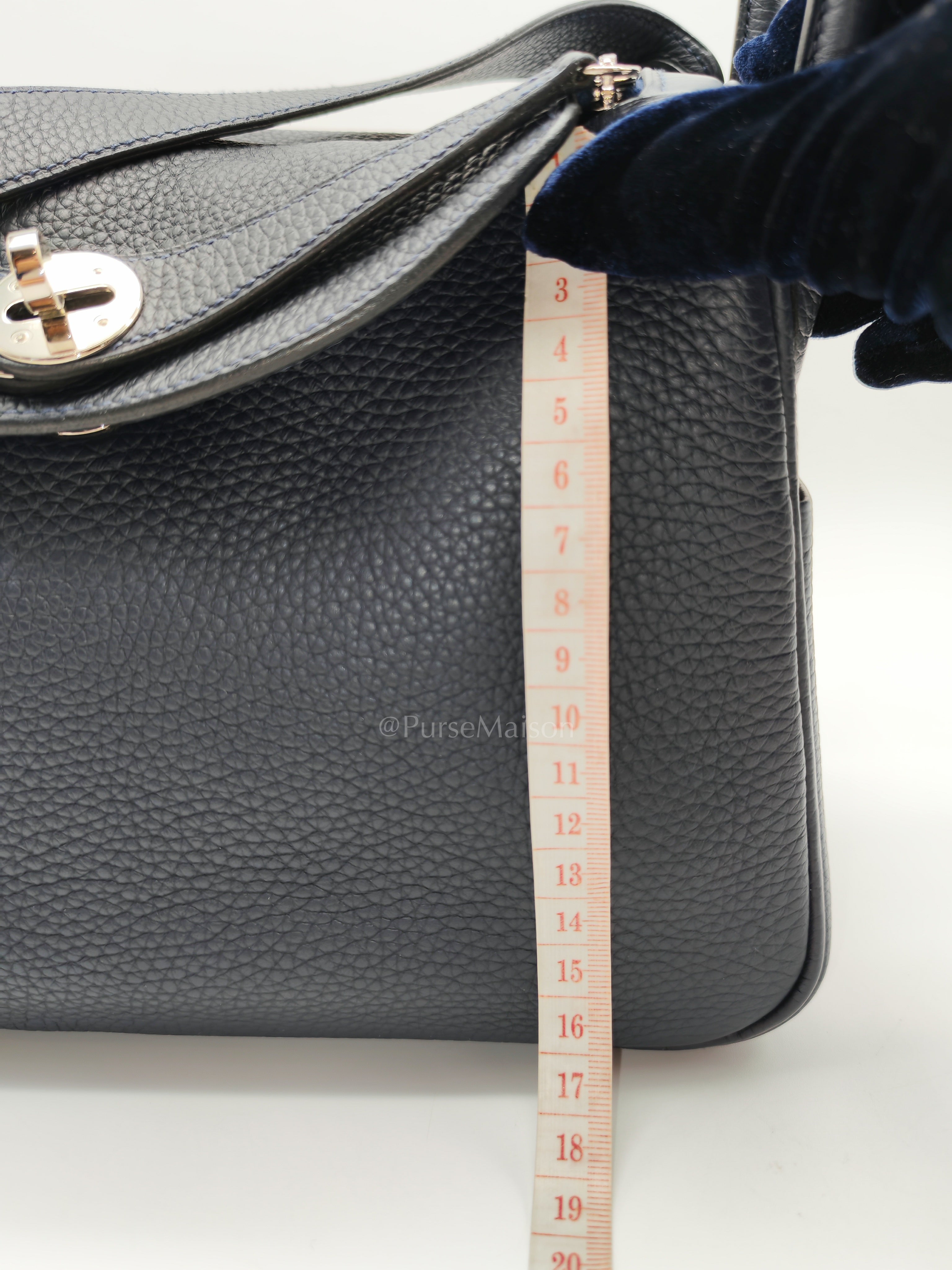 Lindy 26 Blue Nuit in Togo Leather and Palladium Hardware Stamp C (2018) | Purse Maison Luxury Bags Shop