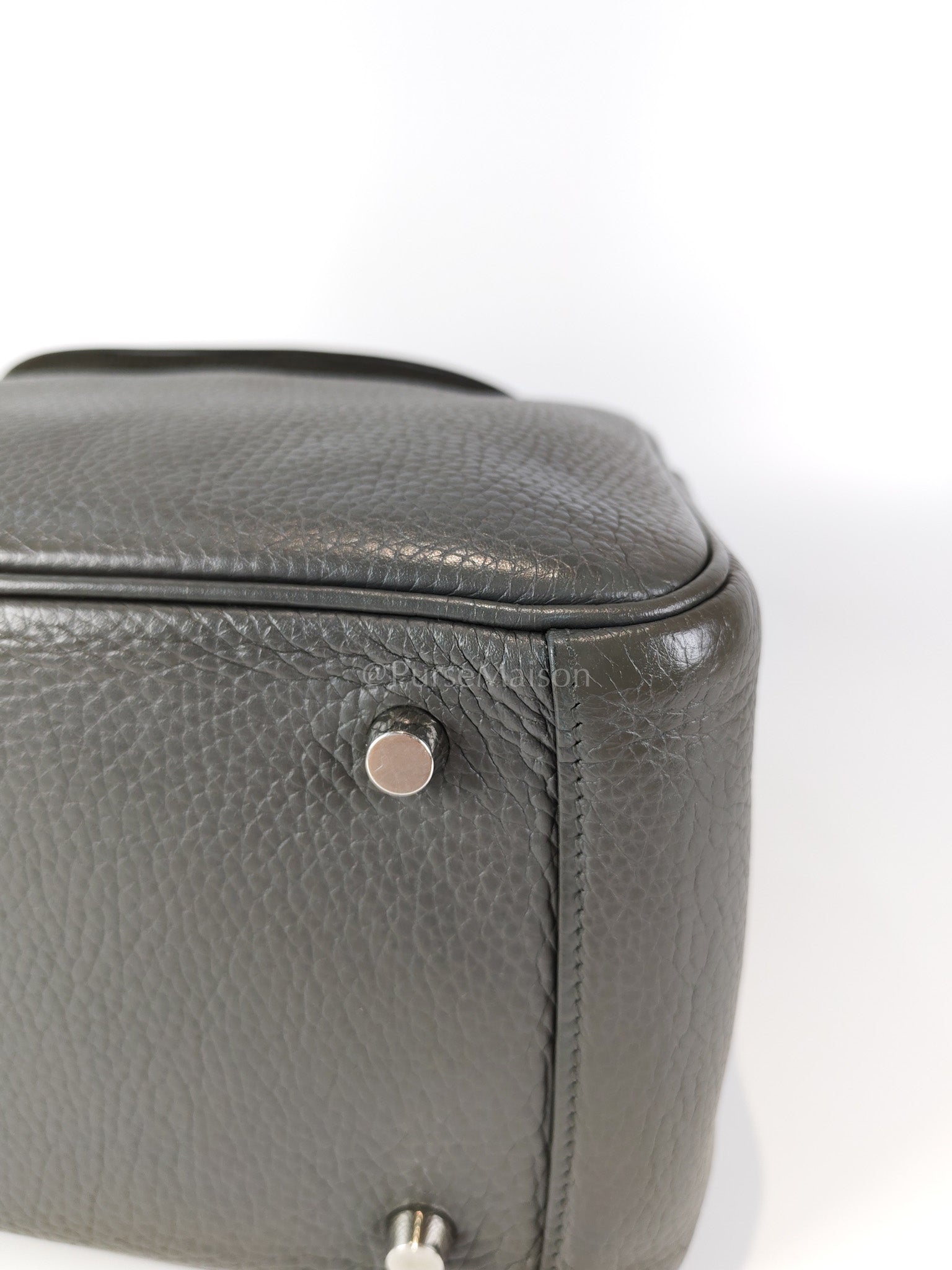 Lindy 26 Etain in Clemance Leather and Palladium Hardware Stamp X (2016) | Purse Maison Luxury Bags Shop