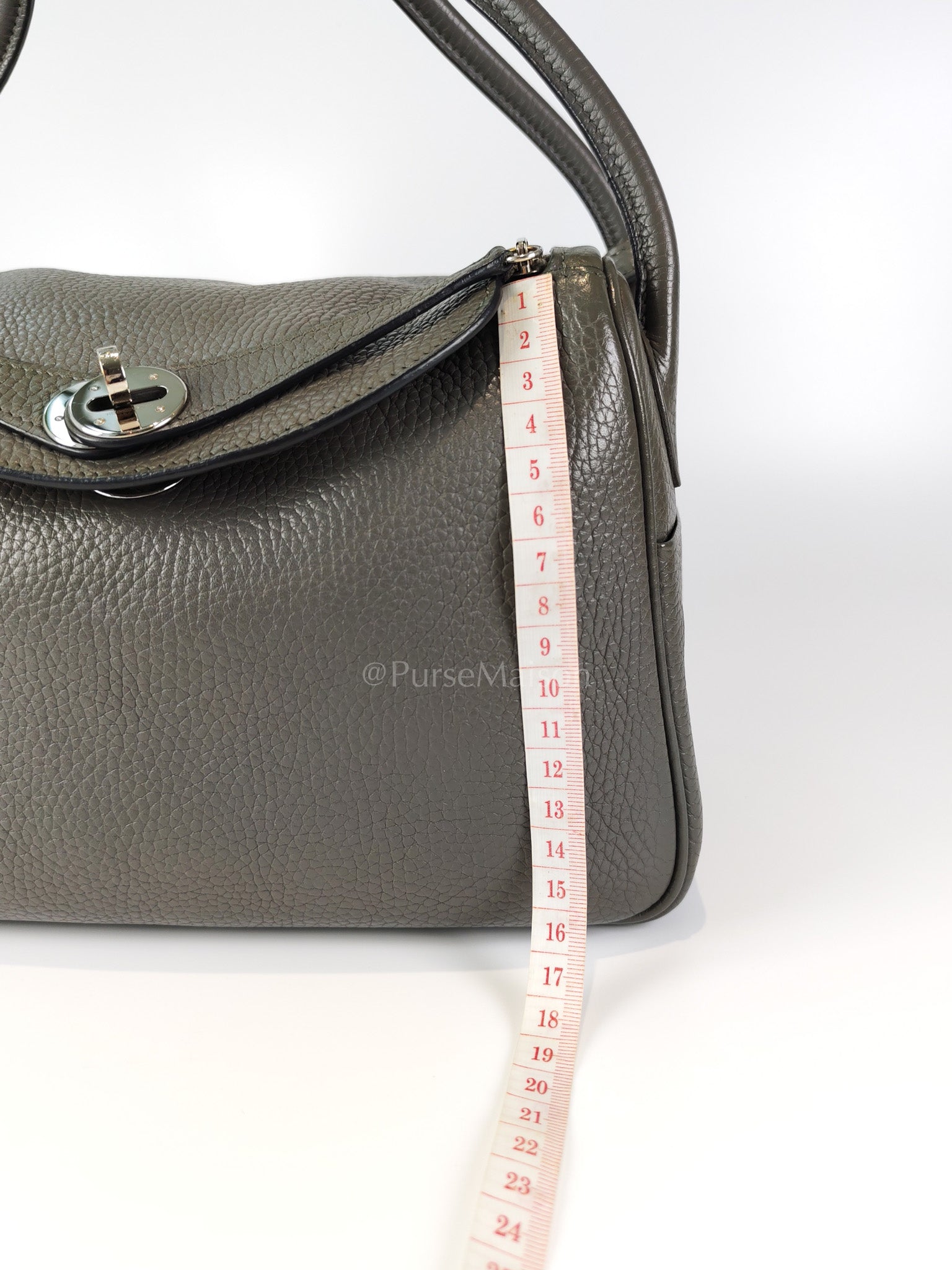 Lindy 26 Etain in Clemance Leather and Palladium Hardware Stamp X (2016) | Purse Maison Luxury Bags Shop