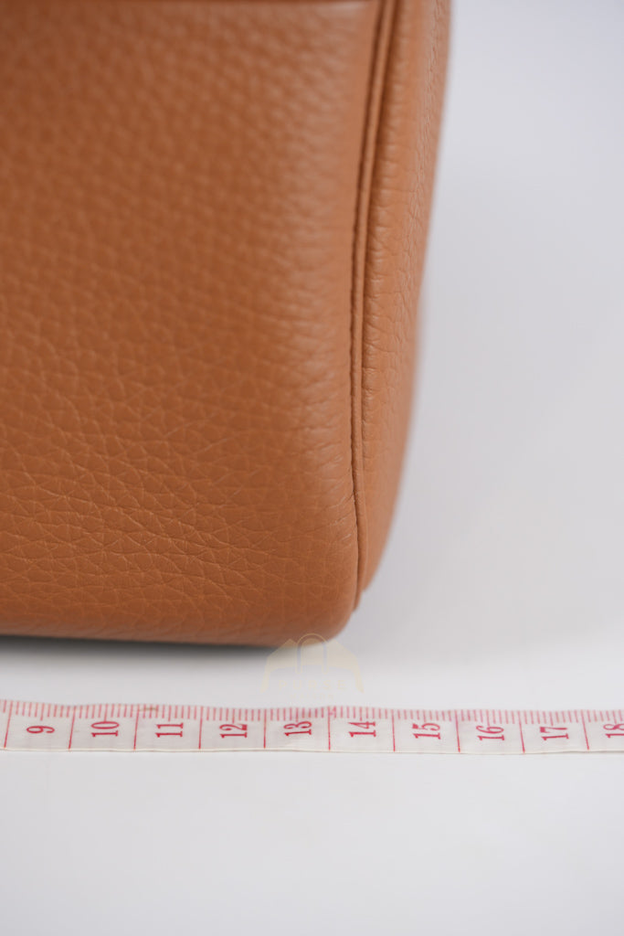 Lindy 26 in Gold Clemence Leather Palladium Hardware Stamp W(2024) | Purse Maison Luxury Bags Shop