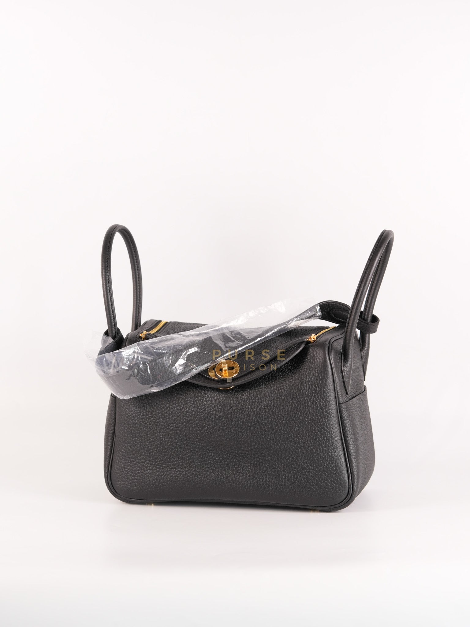 Lindy 26 in Noir Clemence Leather Gold Hardware Stamp K(2025) | Purse Maison Luxury Bags Shop