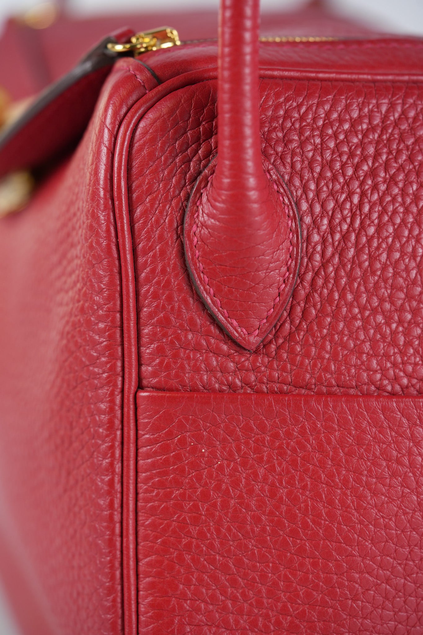 Lindy 26 in Red Clemence Leather and Gold Hardware Stamp C (2018) | Purse Maison Luxury Bags Shop