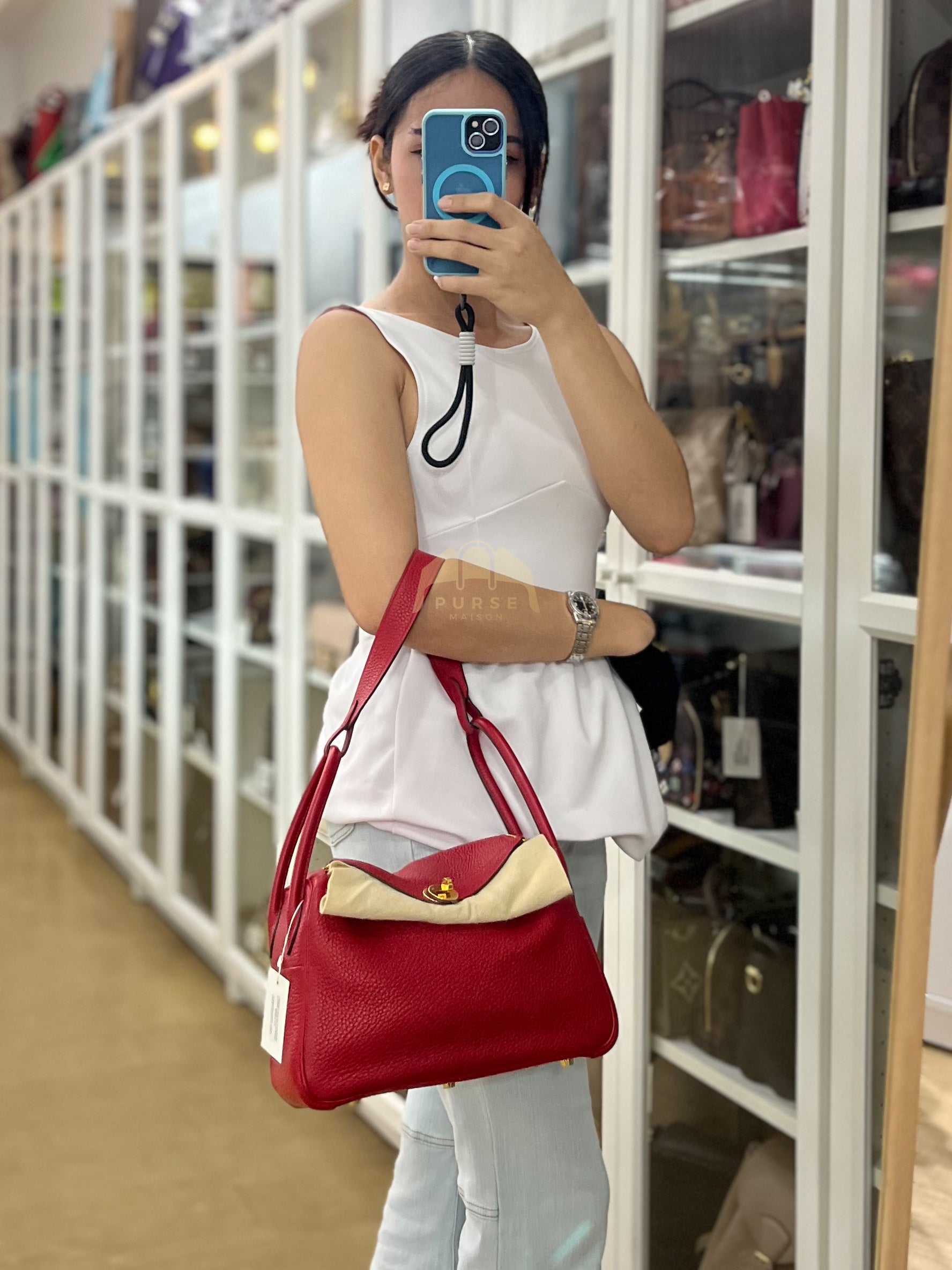 Lindy 26 in Red Clemence Leather and Gold Hardware Stamp C (2018) | Purse Maison Luxury Bags Shop