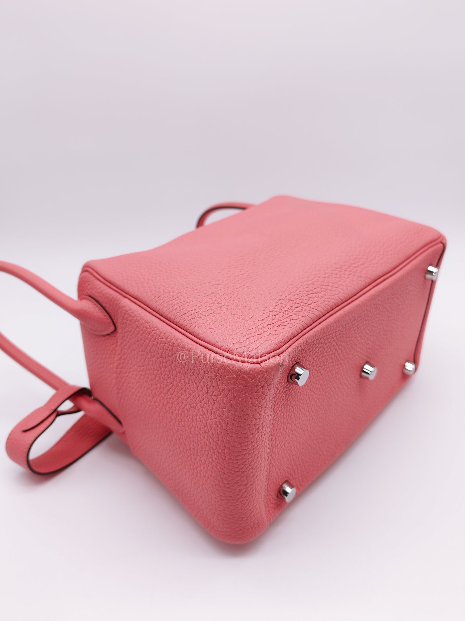 Lindy 26 in Rose Azalee Clemence Leather and Palladium Hardware Stamp Z (2021) | Purse Maison Luxury Bags Shop