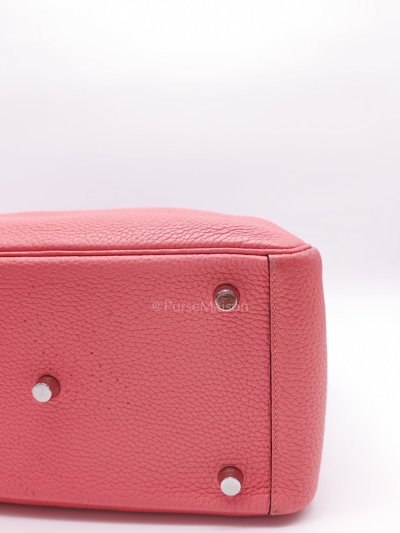 Lindy 26 in Rose Azalee Clemence Leather and Palladium Hardware Stamp Z (2021) | Purse Maison Luxury Bags Shop