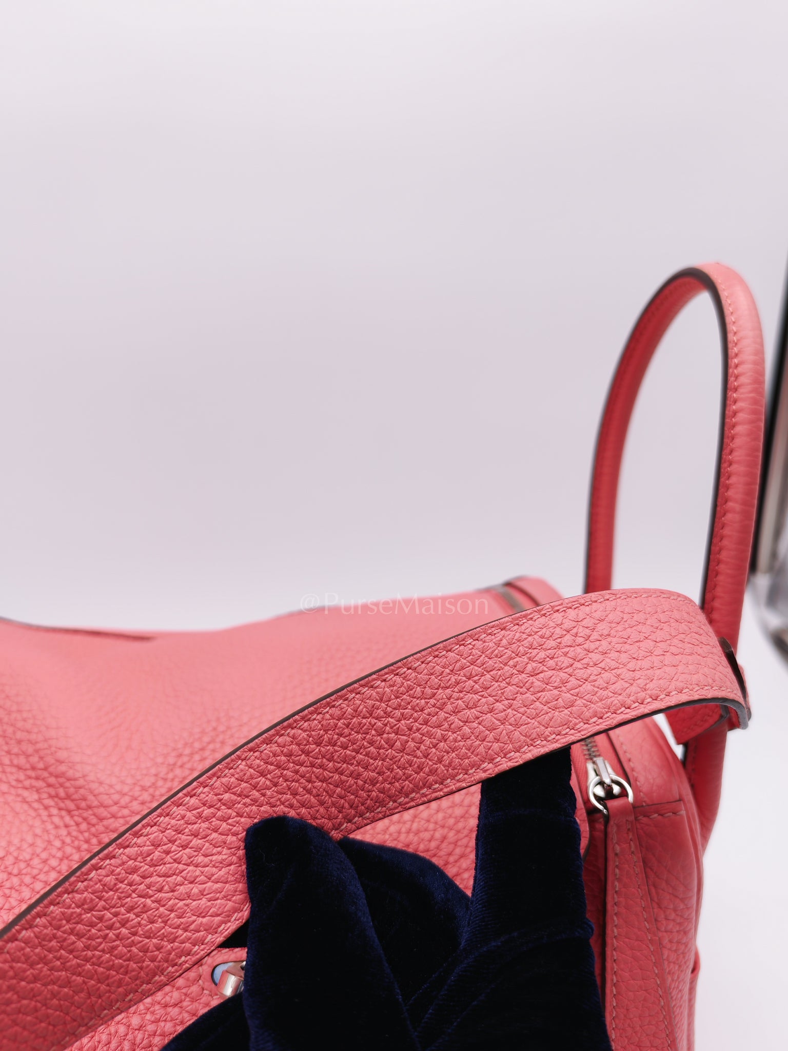 Lindy 26 in Rose Azalee Clemence Leather and Palladium Hardware Stamp Z (2021) | Purse Maison Luxury Bags Shop