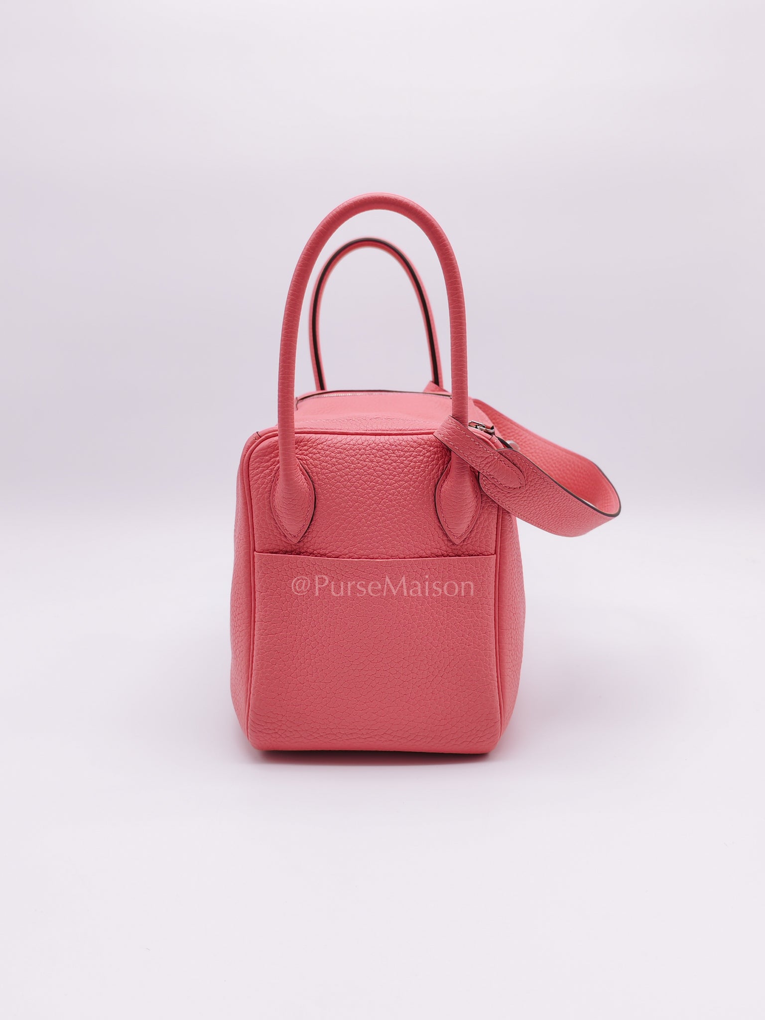 Lindy 26 in Rose Azalee Clemence Leather and Palladium Hardware Stamp Z (2021) | Purse Maison Luxury Bags Shop