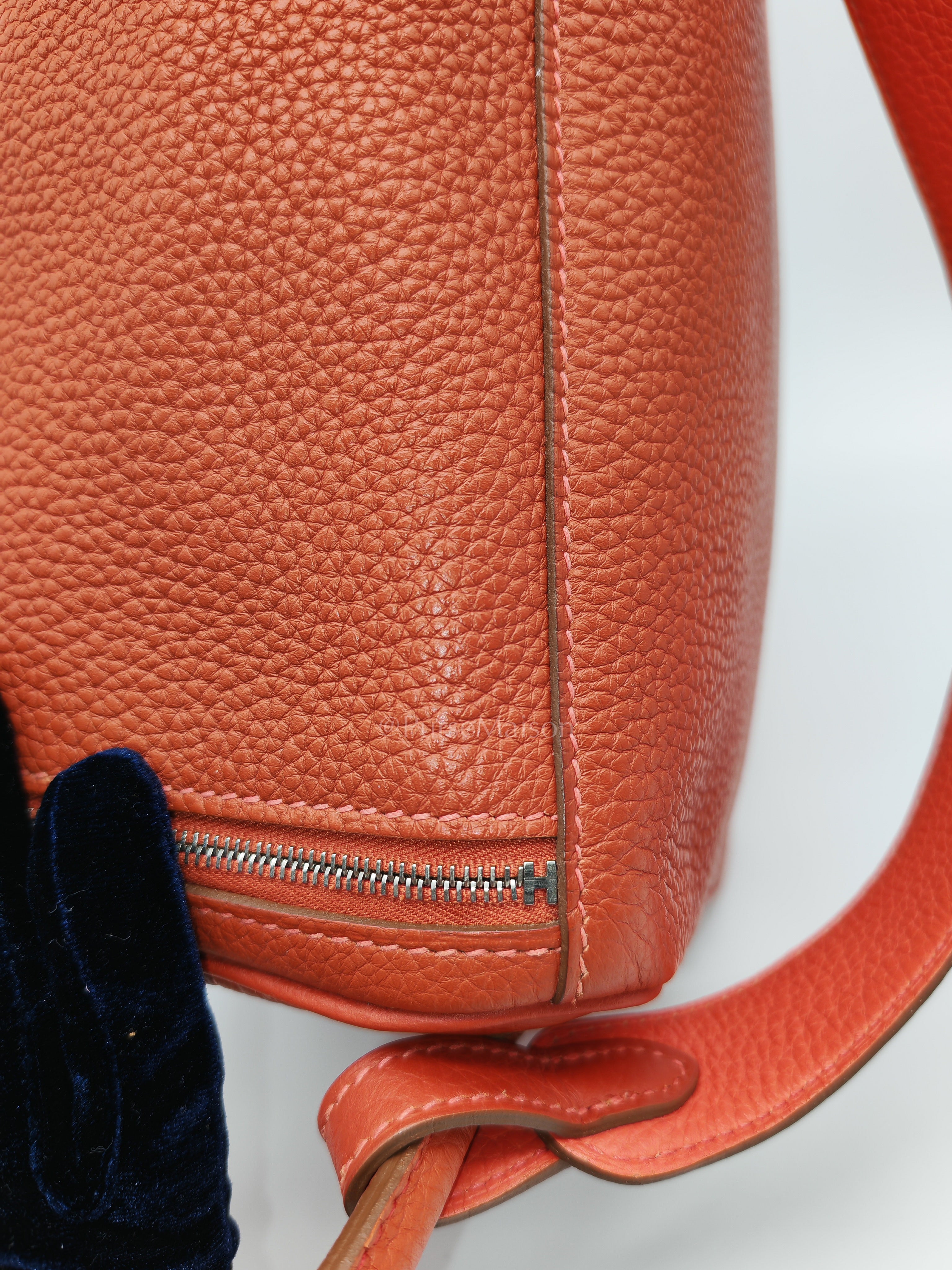 Lindy 26 in Sanguine Clemence Leather and Palladium Hardware Square P (2012) | Purse Maison Luxury Bags Shop