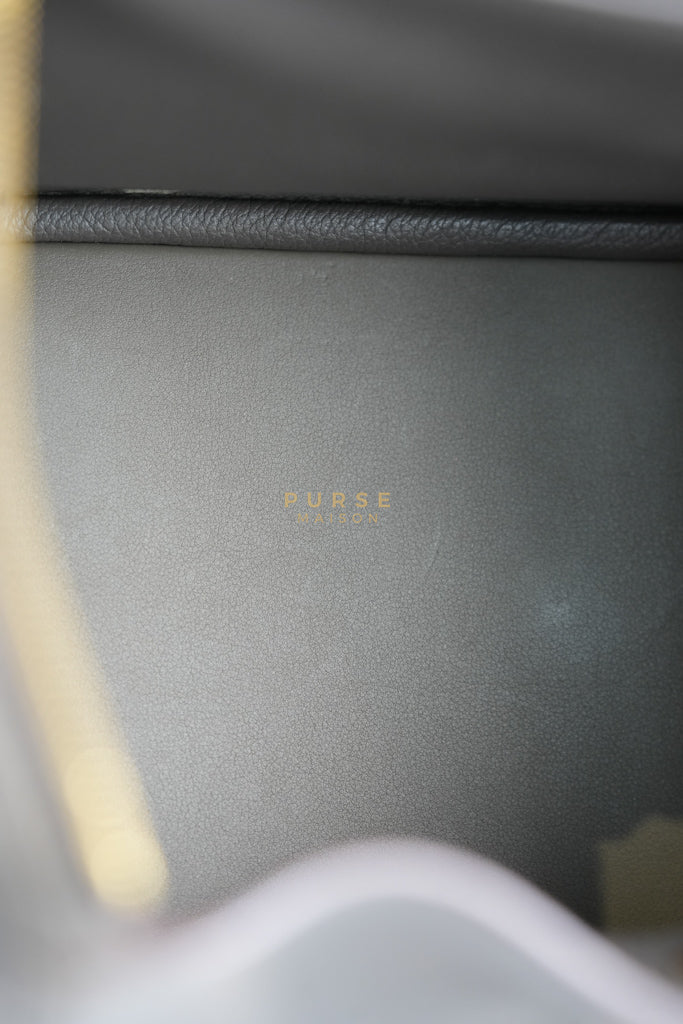 Lindy 26 in Taupe Evercolor Leather & Gold Hardware Stamp Z (2021) | Purse Maison Luxury Bags Shop