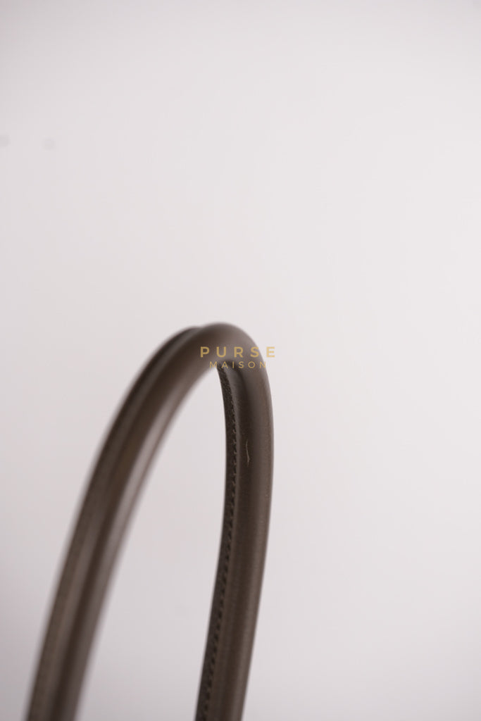 Lindy 26 in Taupe Evercolor Leather & Gold Hardware Stamp Z (2021) | Purse Maison Luxury Bags Shop