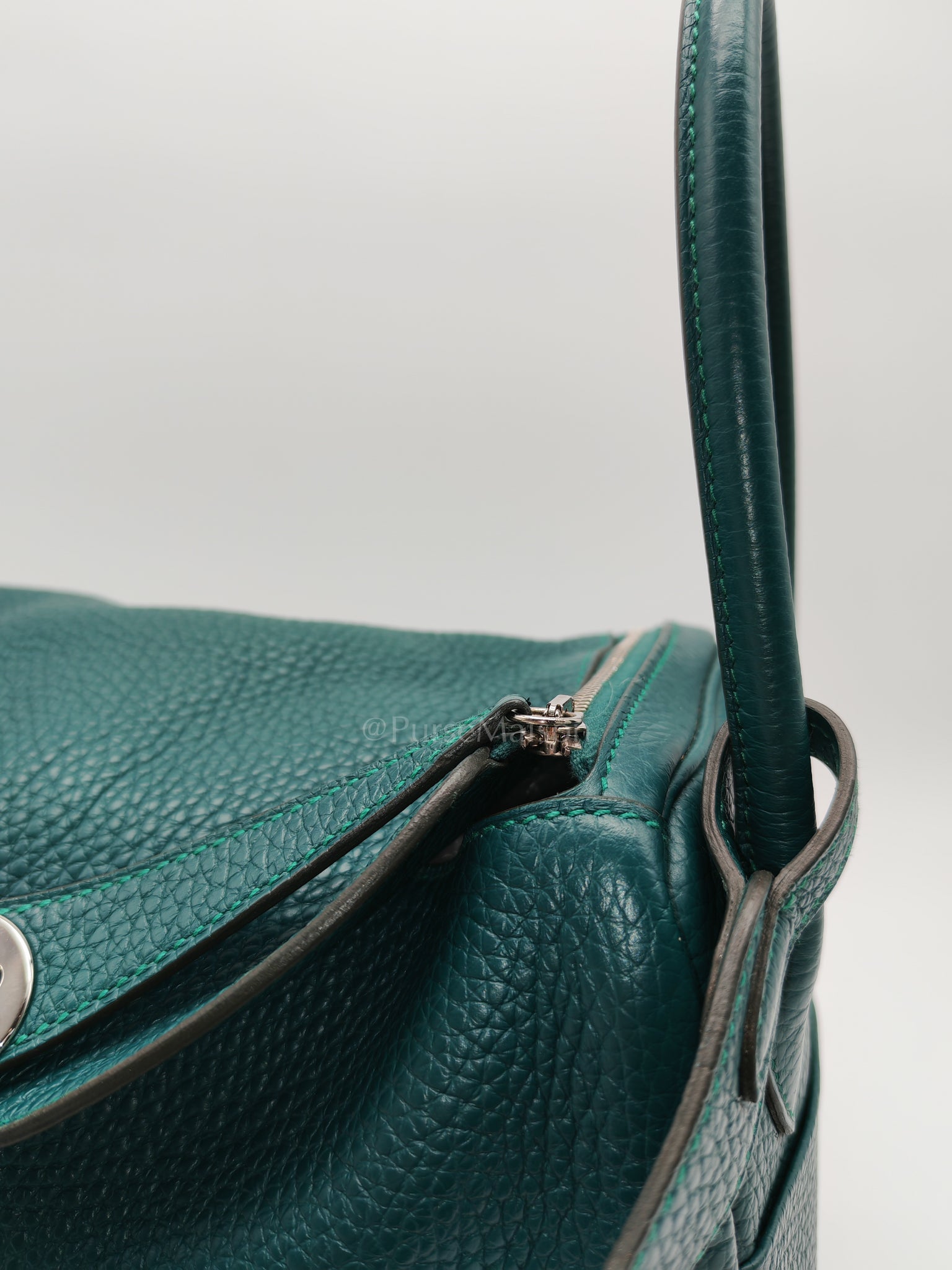 Lindy 26 Malachite Green Clemence Leather and Palladium Hardware Stamp A (2017) | Purse Maison Luxury Bags Shop