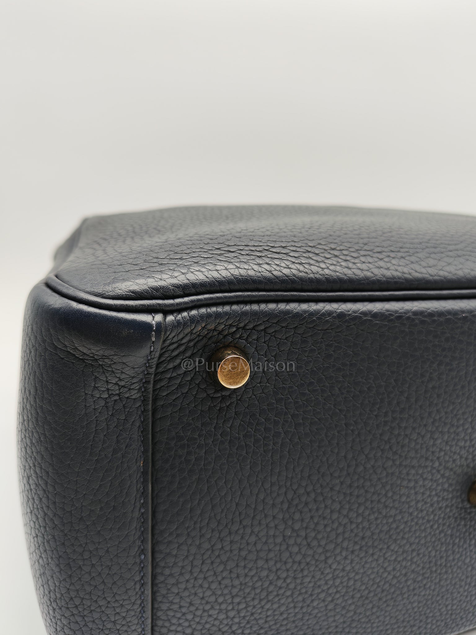Lindy 30 Blue Nuit Clemence Leather in Gold Hardware Stamp X(2016) | Purse Maison Luxury Bags Shop