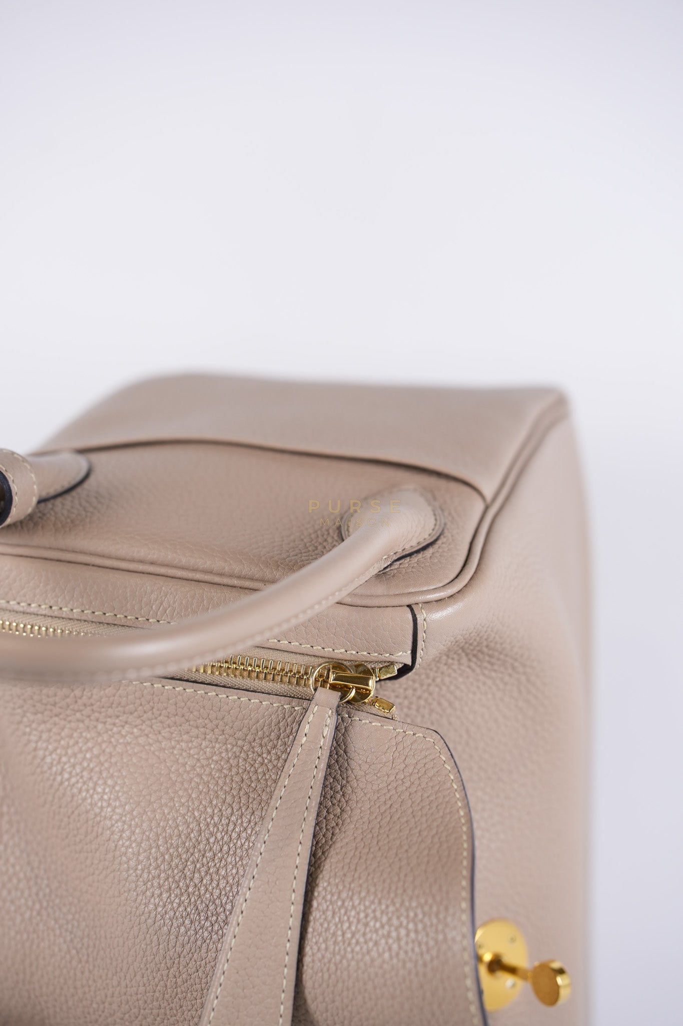 Lindy 30 Gris Tourterelle in Clemence Leather and Gold Hardware Stamp Square P (2012) | Purse Maison Luxury Bags Shop