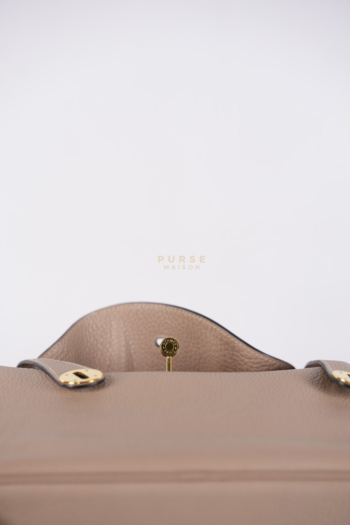 Lindy 30 Gris Tourterelle in Clemence Leather and Gold Hardware Stamp Square P (2012) | Purse Maison Luxury Bags Shop