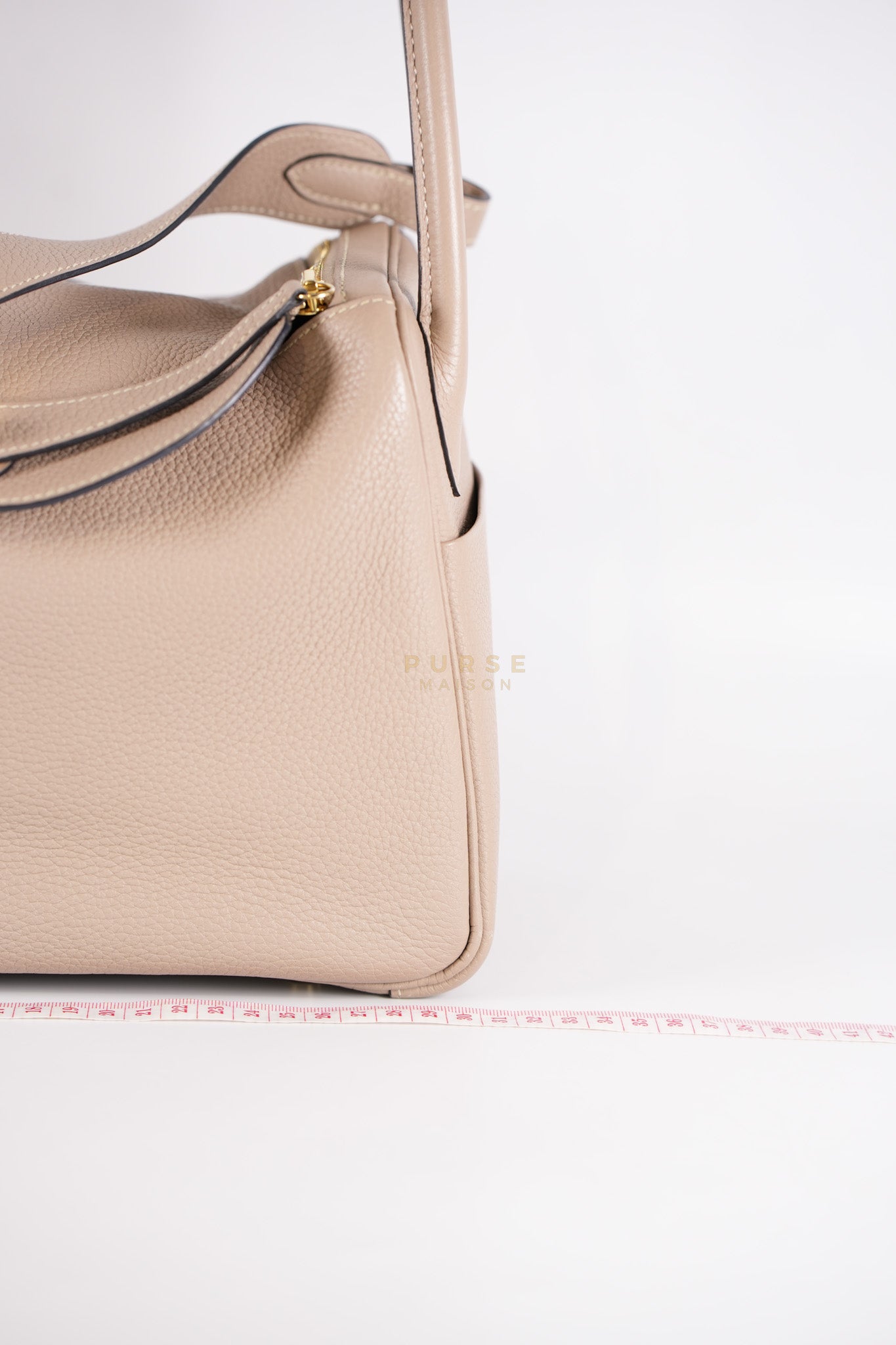 Lindy 30 Gris Tourterelle in Clemence Leather and Gold Hardware Stamp Square P (2012) | Purse Maison Luxury Bags Shop