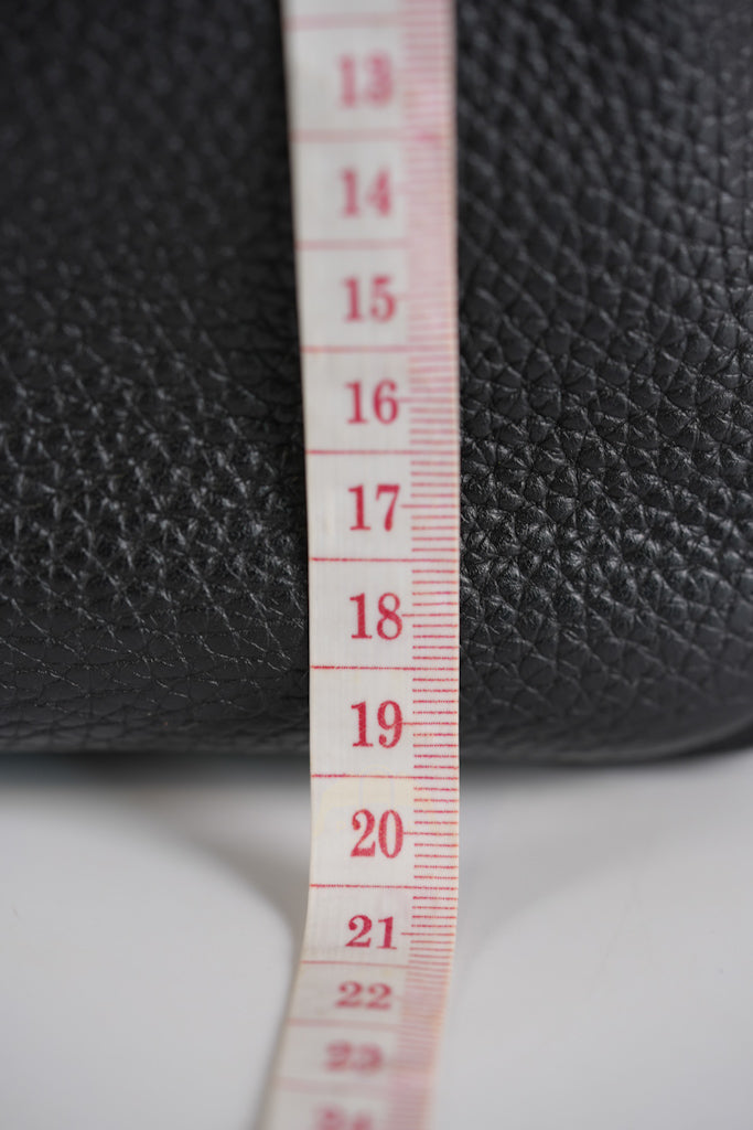 Lindy 30 in Black Clemence Leather Gold Hardware Stamp D(2019) | Purse Maison Luxury Bags Shop